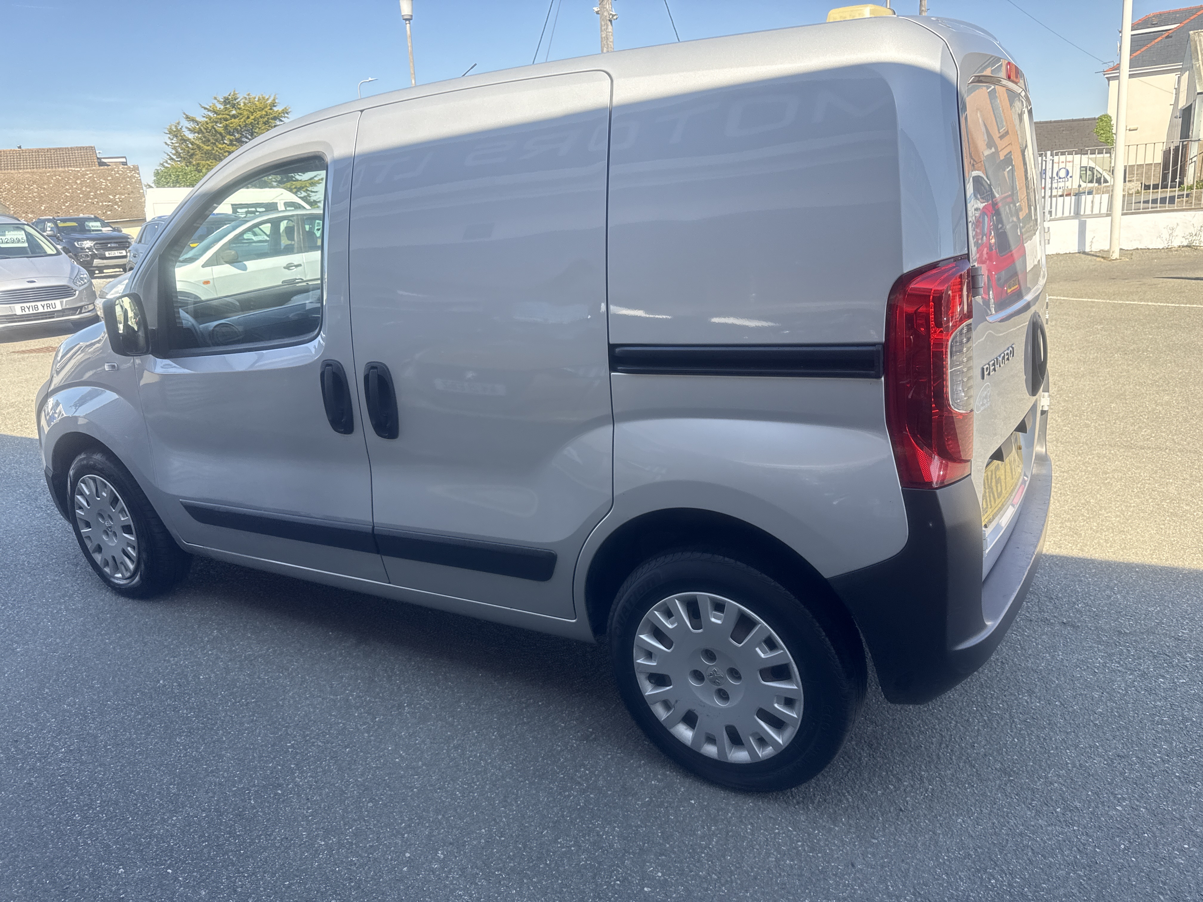 Peugeot BIPPER PROFESSIONAL HDI for sale at Mike Howlin Motor Sales Pembrokeshire