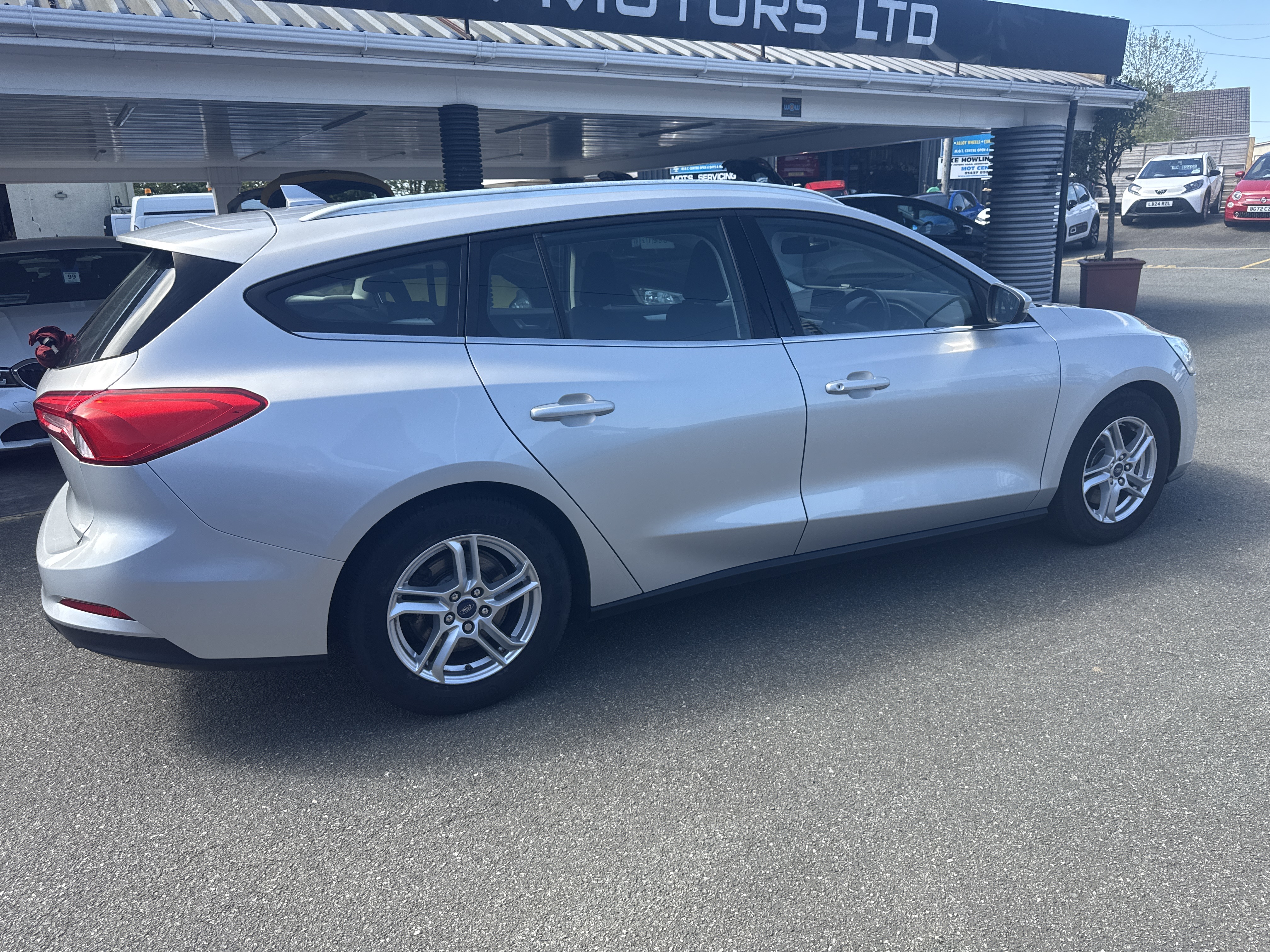 Ford FOCUS EBL 95 ZETEC TDI for sale at Mike Howlin Motor Sales Pembrokeshire