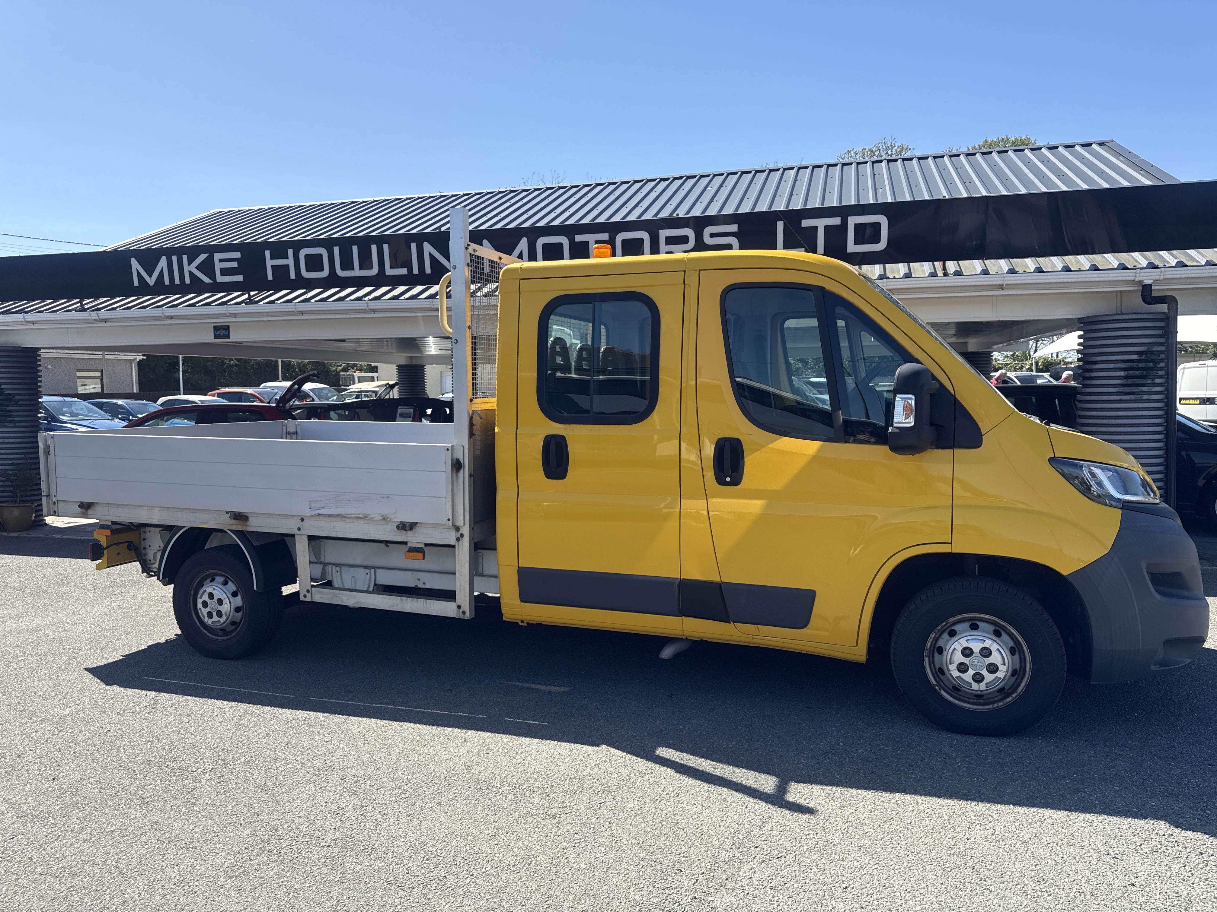 Peugeot BOXER 335 HDI  for sale at Mike Howlin Motor Sales Pembrokeshire
