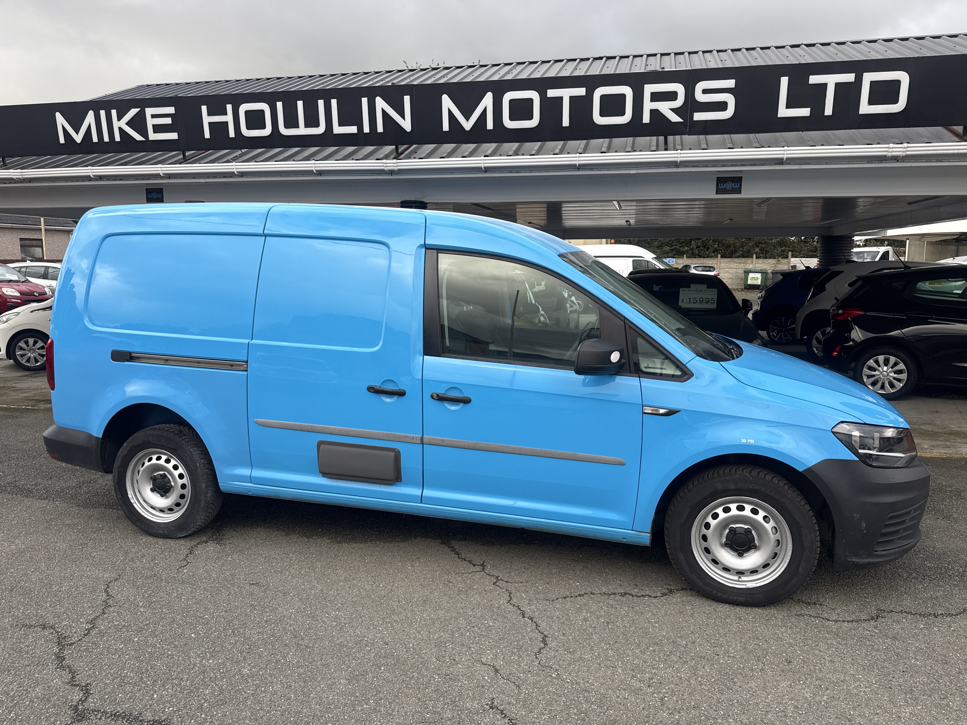 Volkswagen CADDY MAXI C20 STARTLINE TDI for sale at Mike Howlin Motor Sales Pembrokeshire