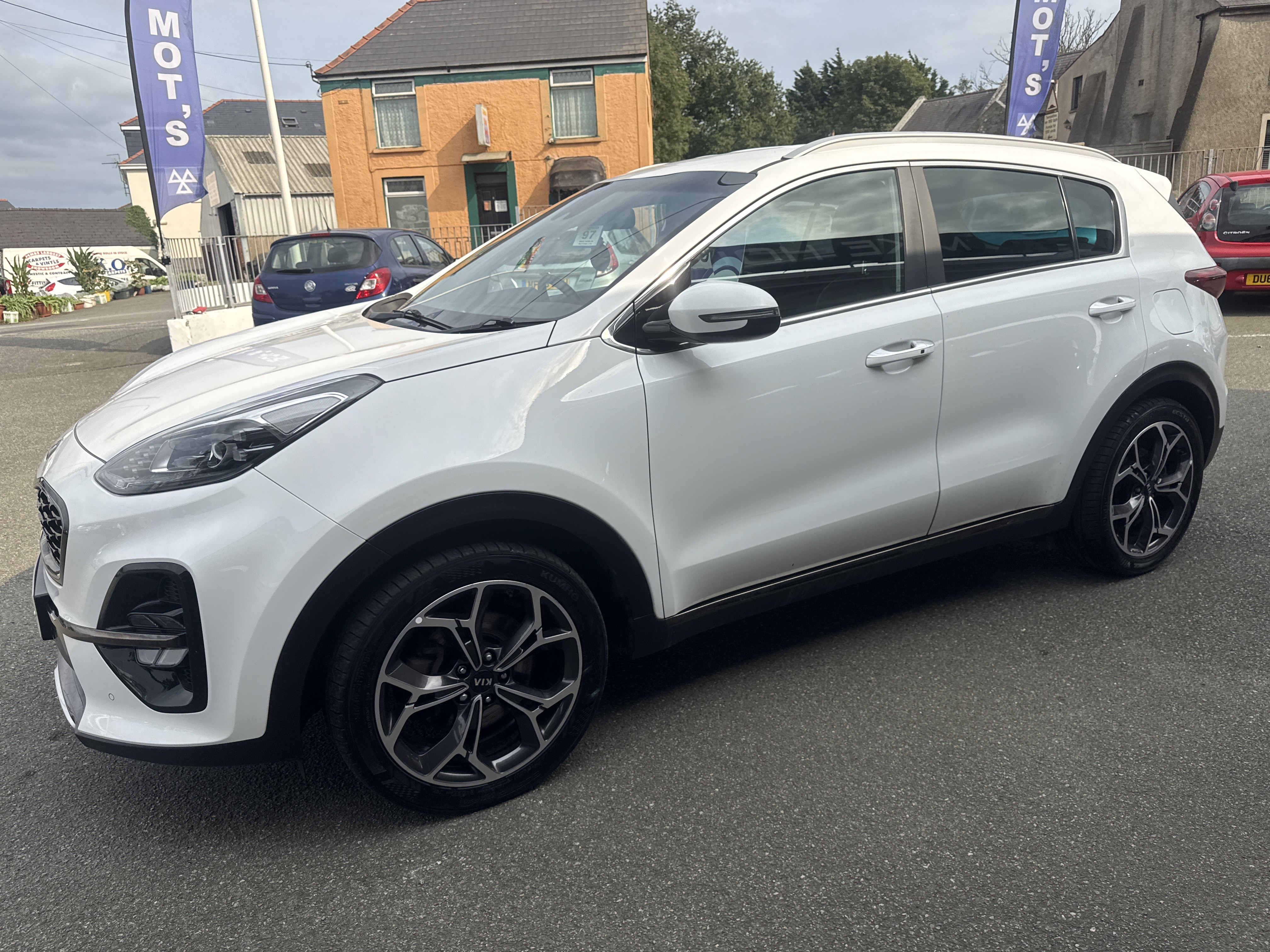 Kia SPORTAGE GT-LINE CRDI ISG AUTOMATIC for sale at Mike Howlin Motor Sales Pembrokeshire