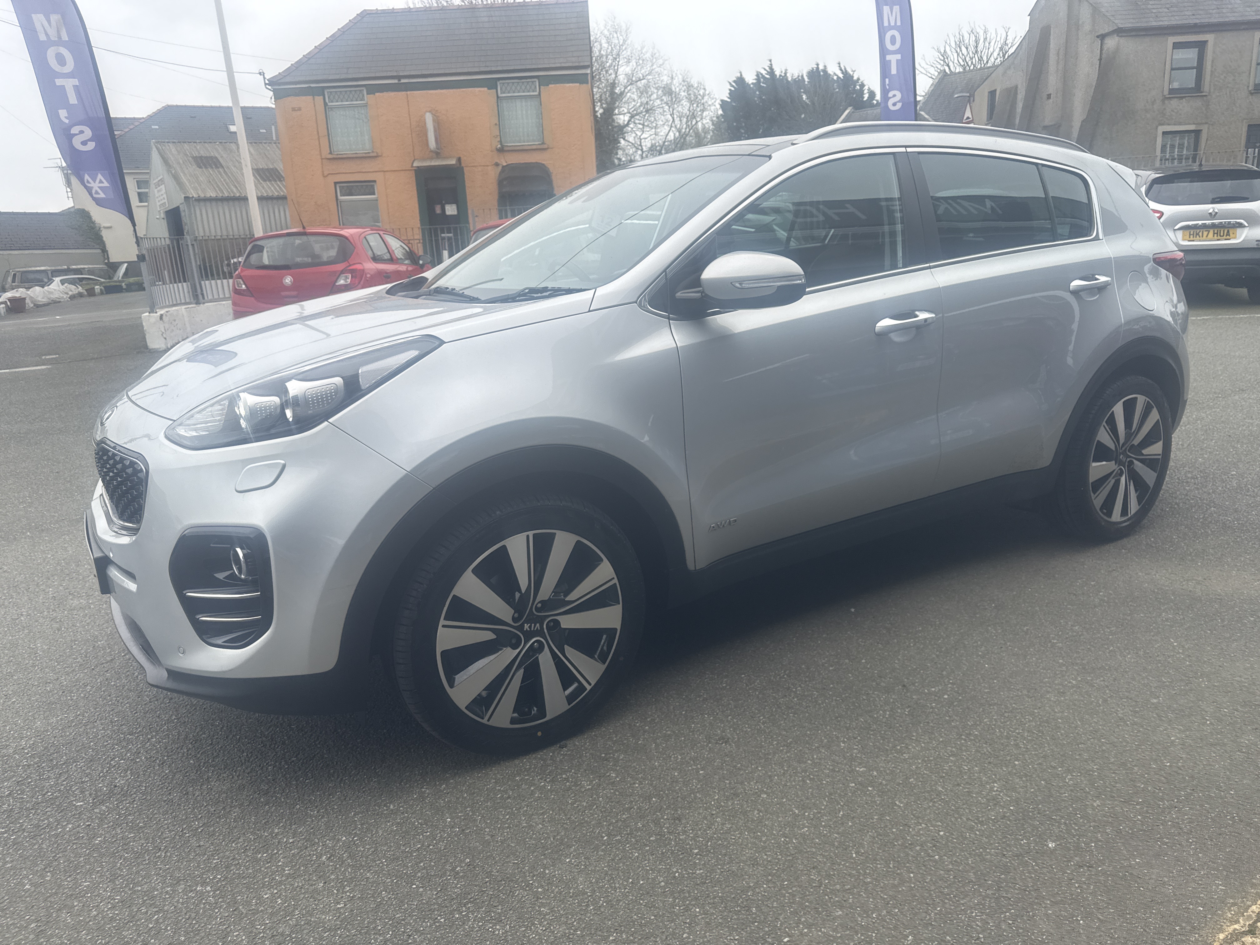 Kia SPORTAGE CRDI AWD KX-4  for sale at Mike Howlin Motor Sales Pembrokeshire