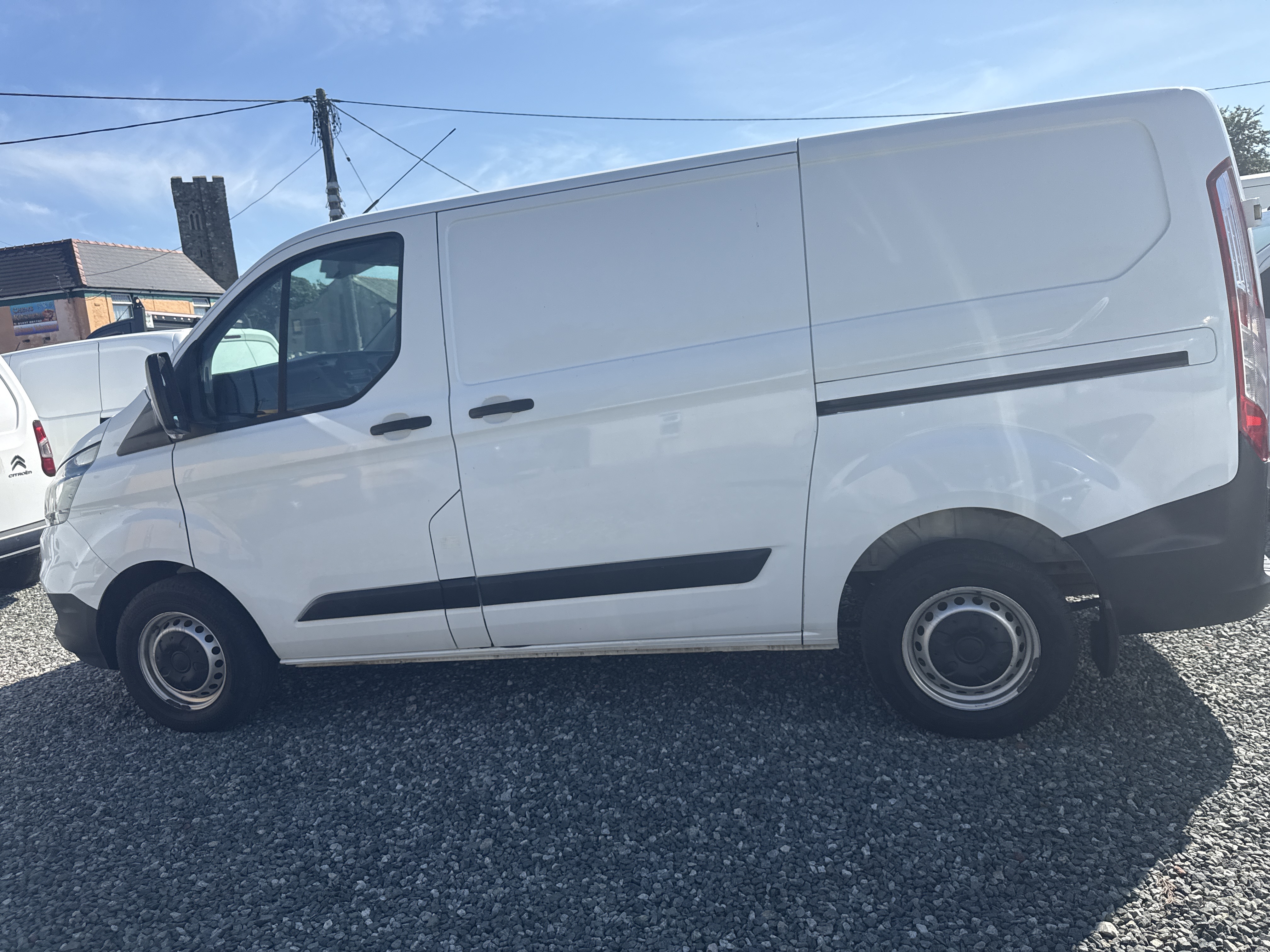 Ford TRANSIT CUSTOM 300 LEADER  for sale at Mike Howlin Motor Sales Pembrokeshire