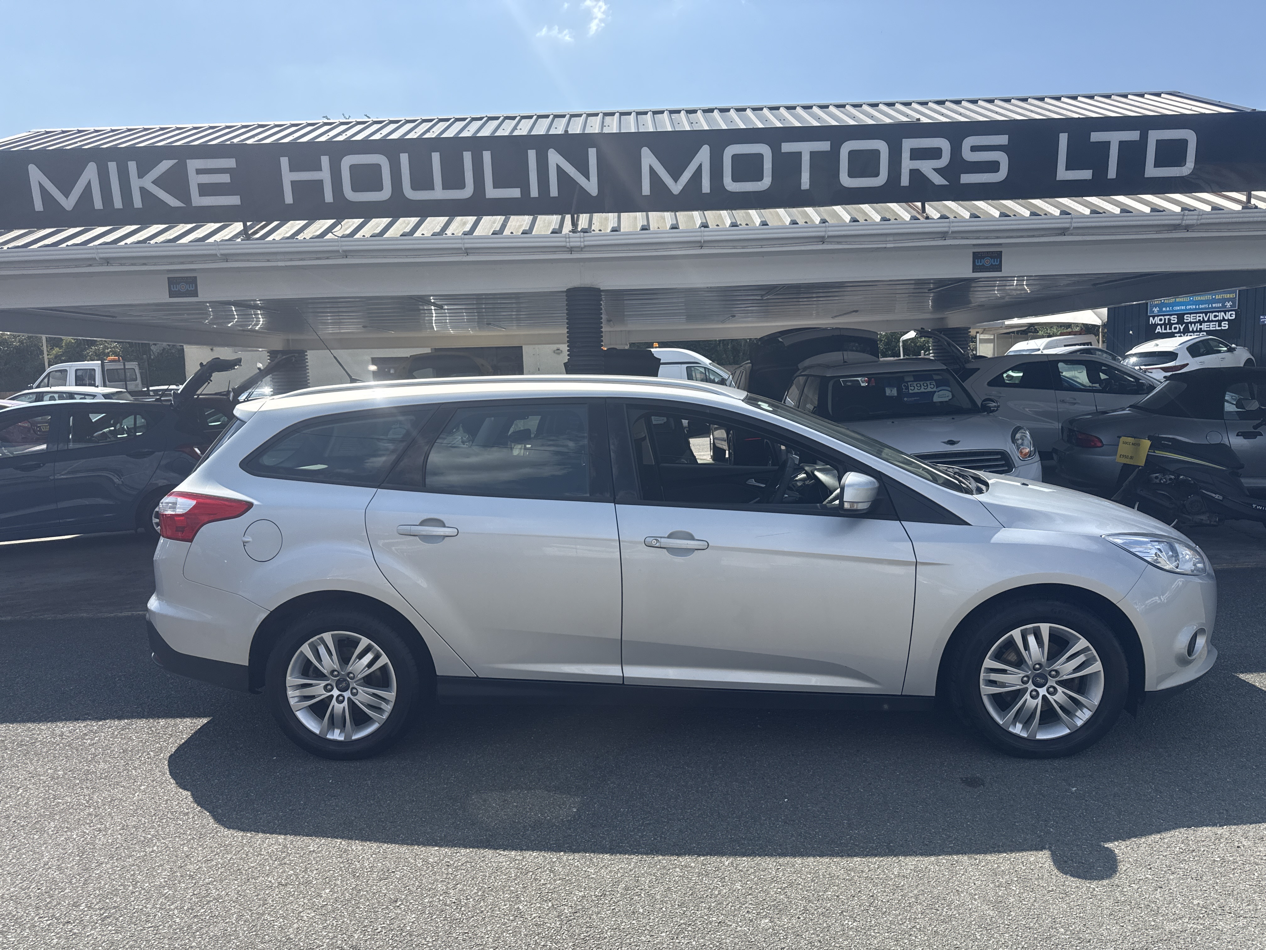Ford FOCUS EDGE TDCI 115 for sale at Mike Howlin Motor Sales Pembrokeshire