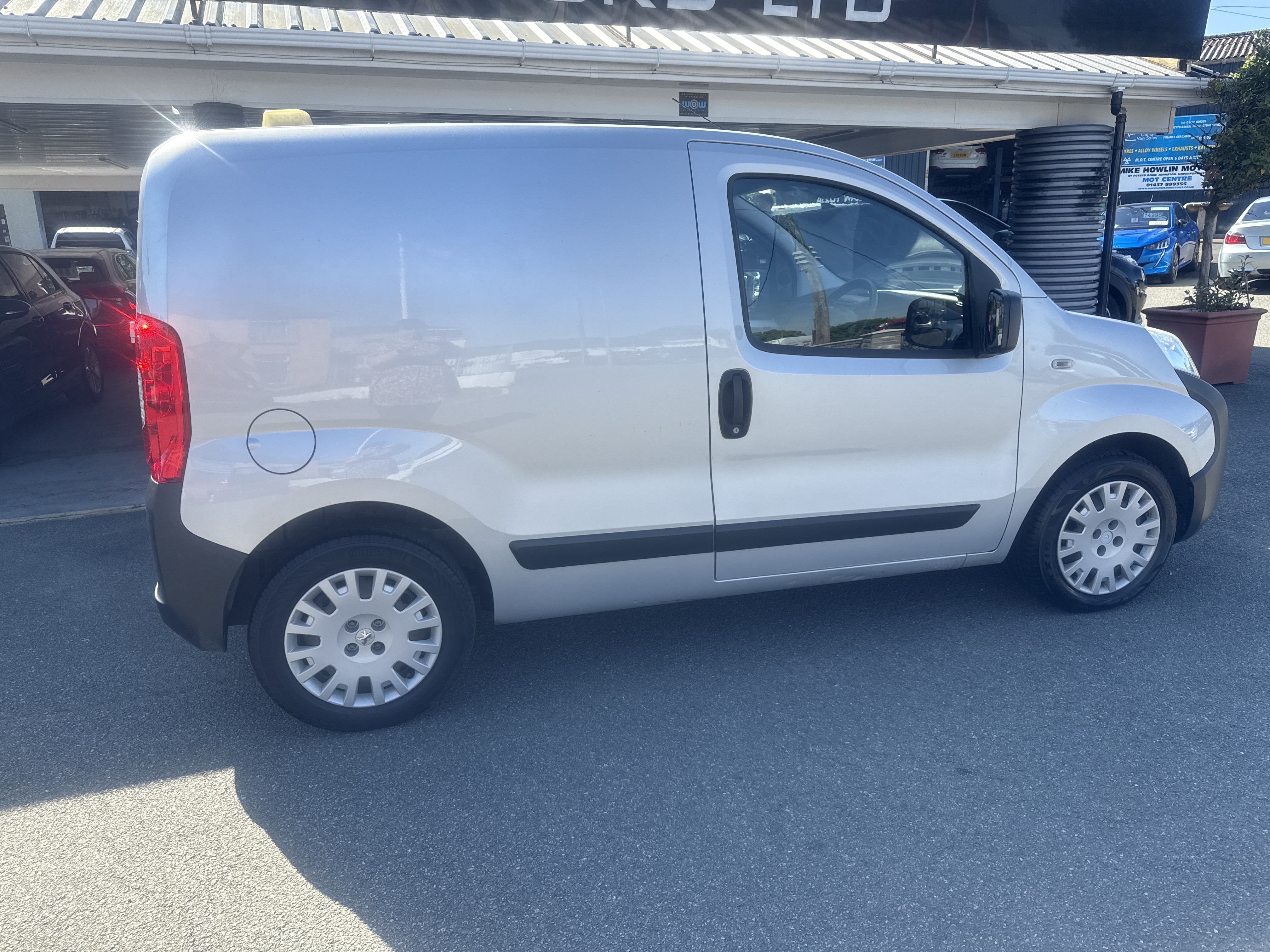 Peugeot BIPPER PROFESSIONAL HDI for sale at Mike Howlin Motor Sales Pembrokeshire