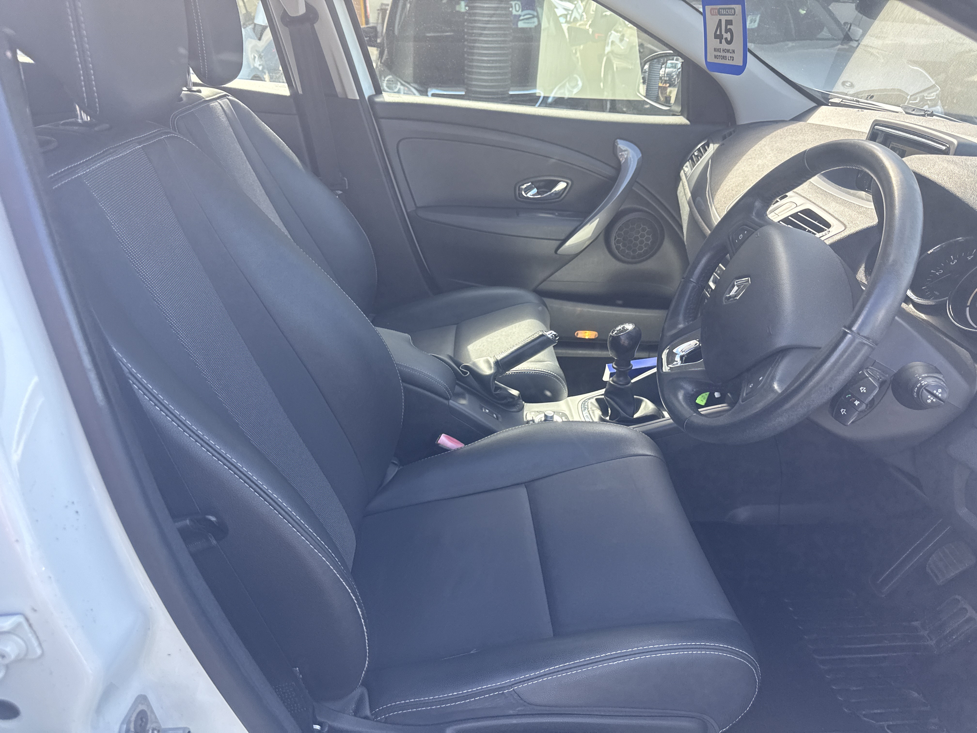 Renault MEGANE DYNAMIQUE DCI for sale at Mike Howlin Motor Sales Pembrokeshire
