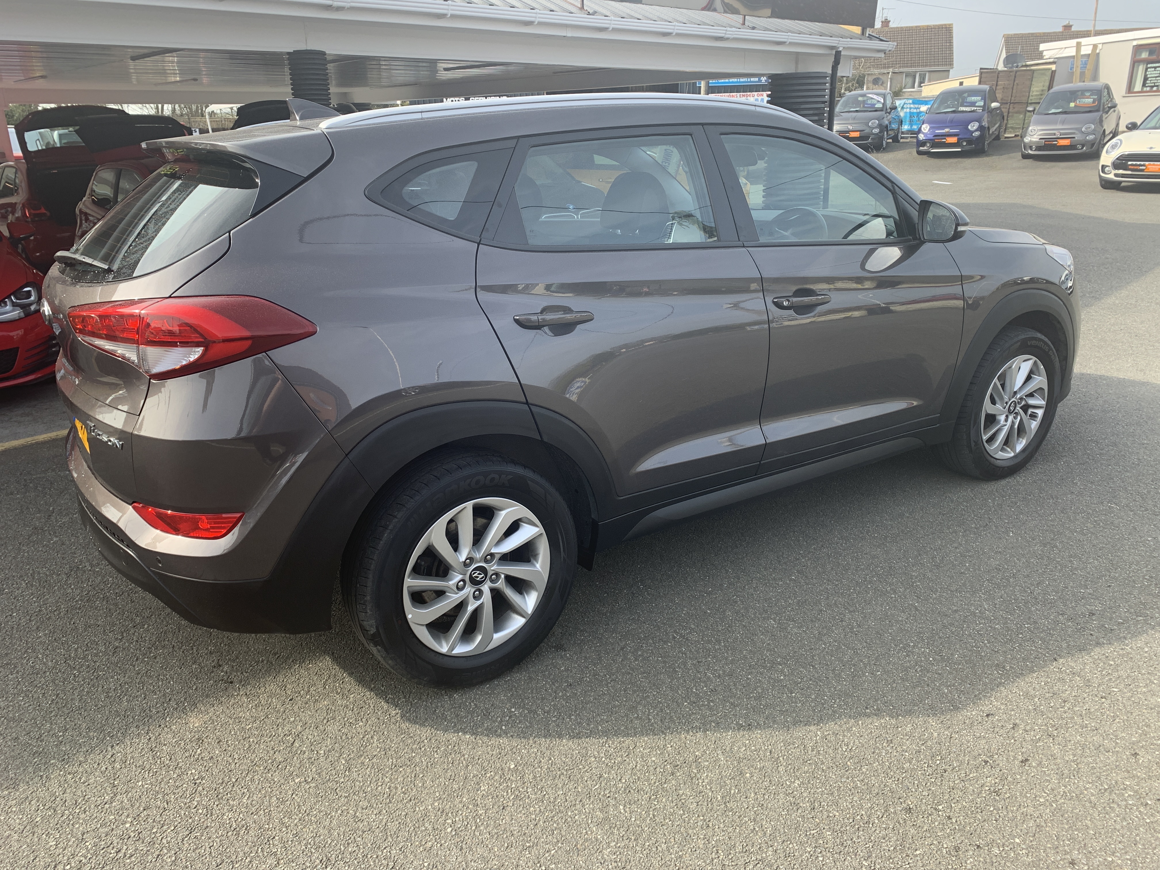 Hyundai TUCSON SE BLUE DRIVE 2WD CRDI  for sale at Mike Howlin Motor Sales Pembrokeshire