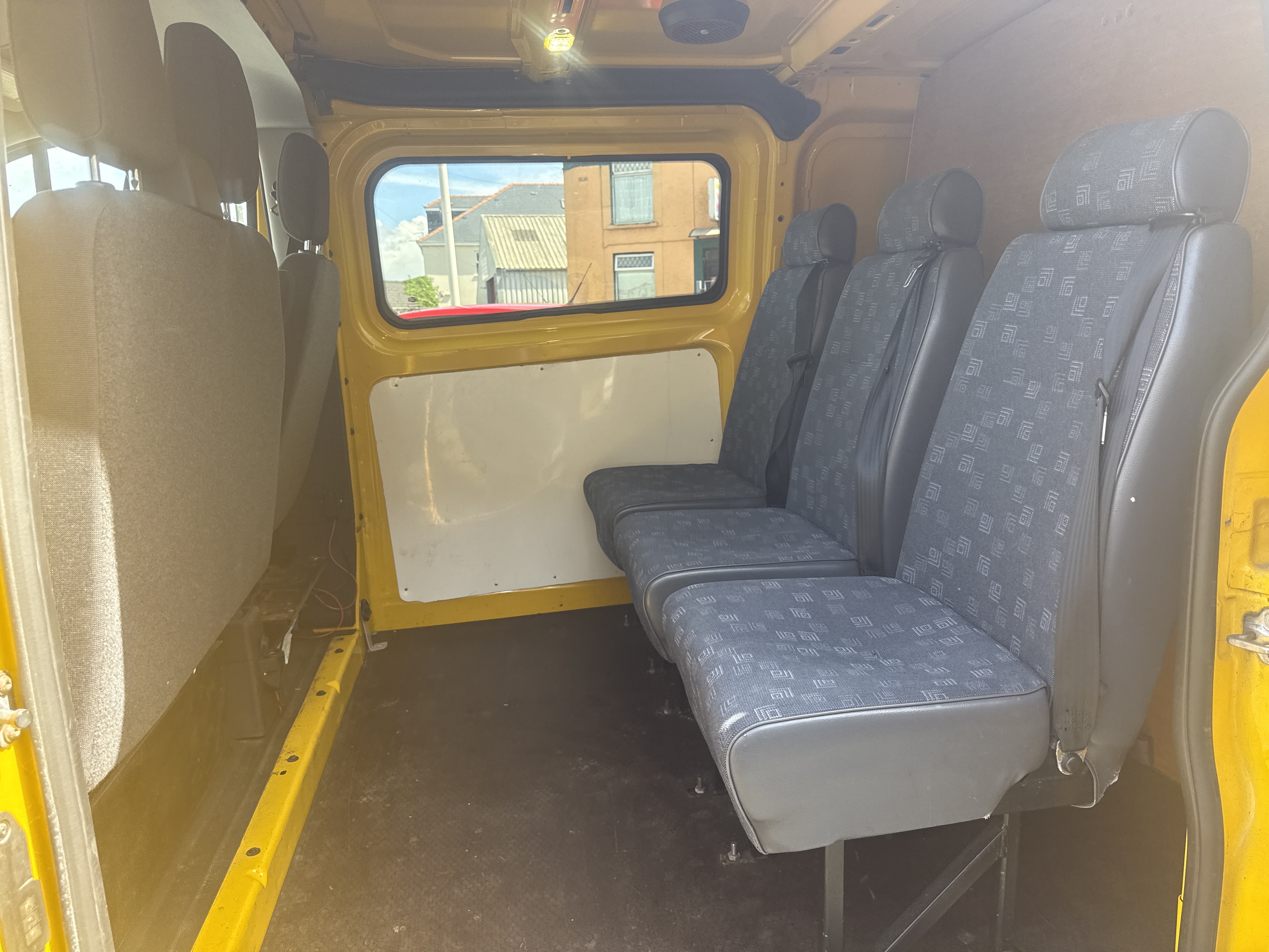 Ford TRANSIT CUSTOM CREWCAB TDI for sale at Mike Howlin Motor Sales Pembrokeshire