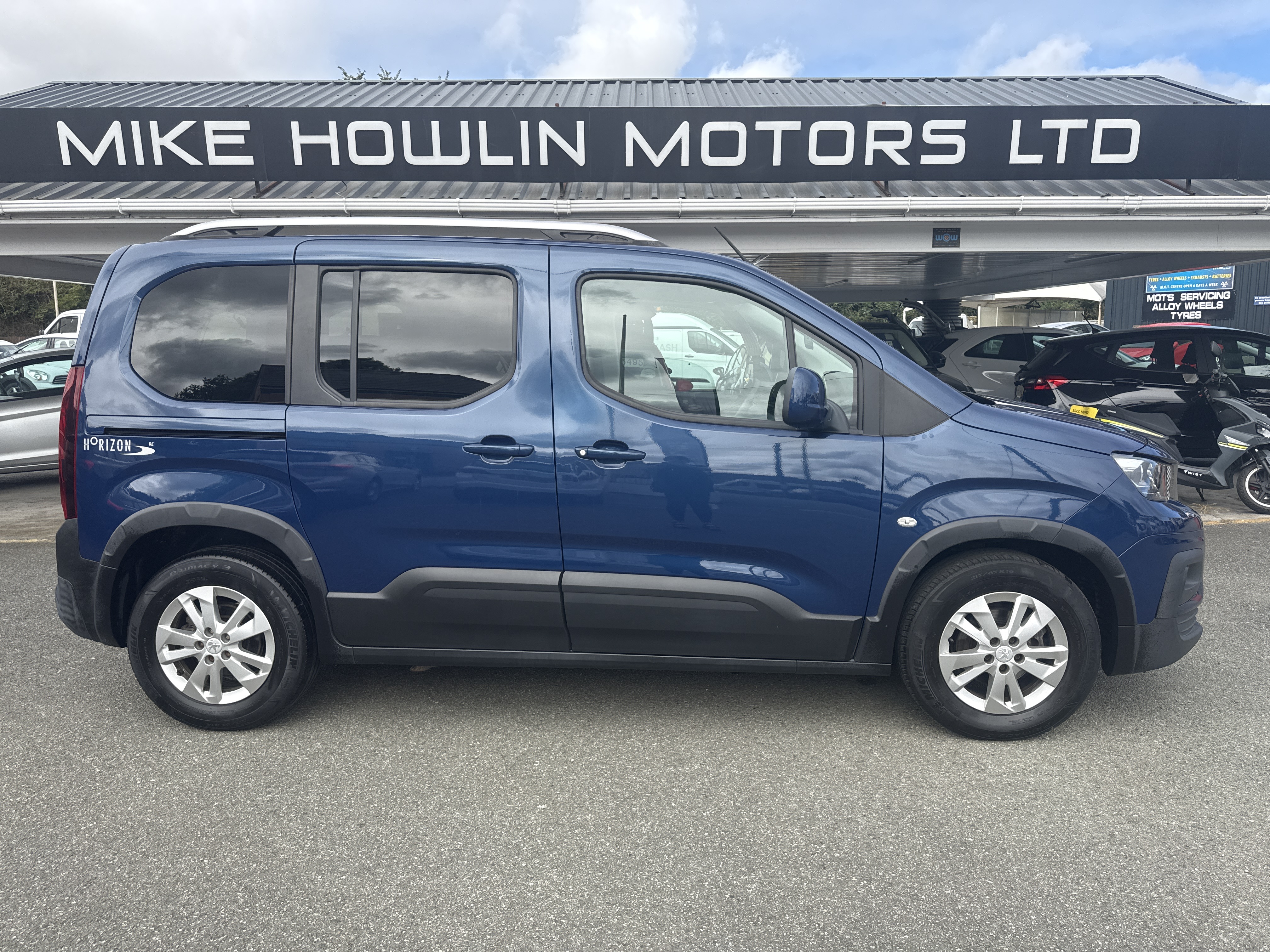 Peugeot RIFTER ALLURE 100 BLUE HDI for sale at Mike Howlin Motor Sales Pembrokeshire