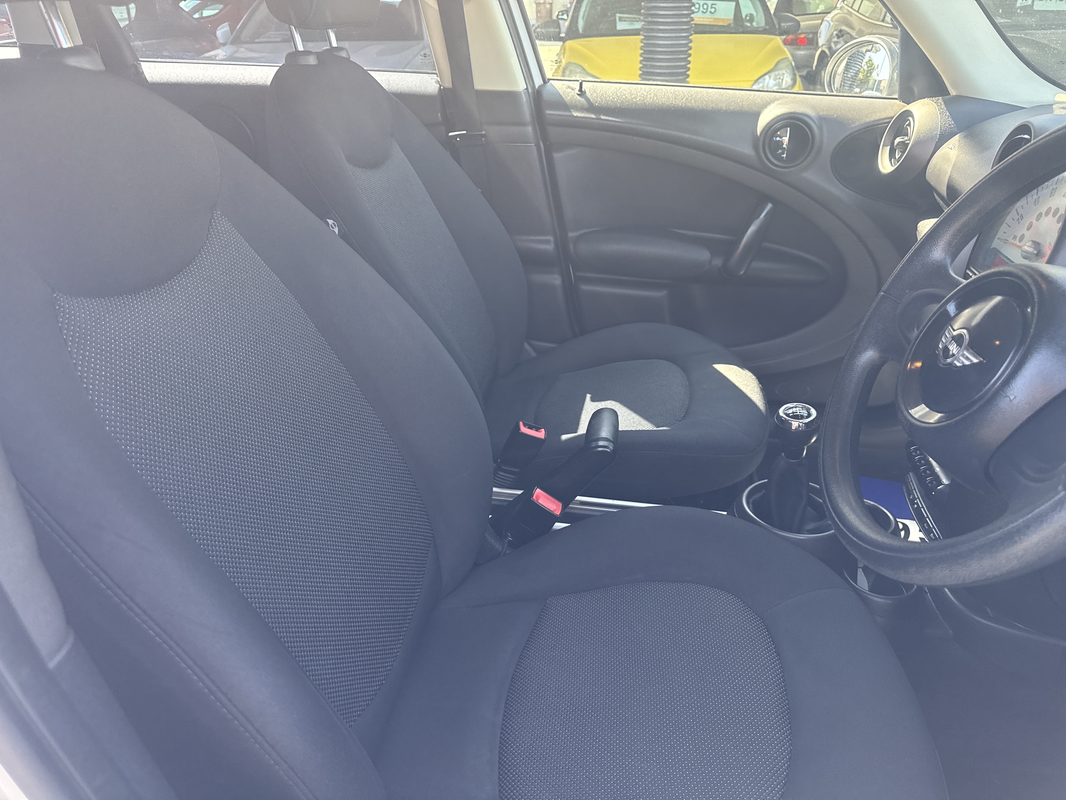 Mini COOPER COUNTRYMAN for sale at Mike Howlin Motor Sales Pembrokeshire