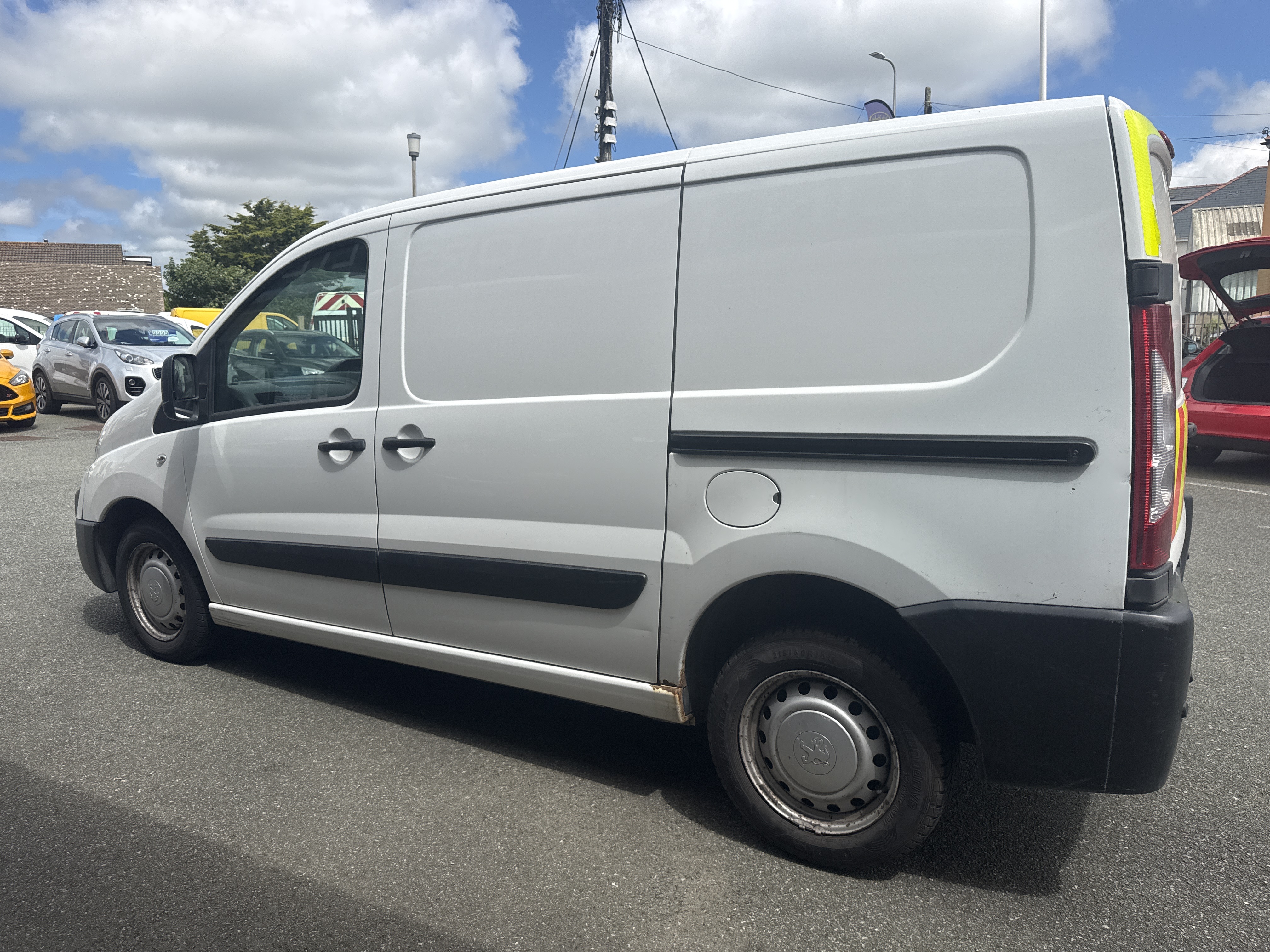Peugeot PARTNER HDI SWB for sale at Mike Howlin Motor Sales Pembrokeshire