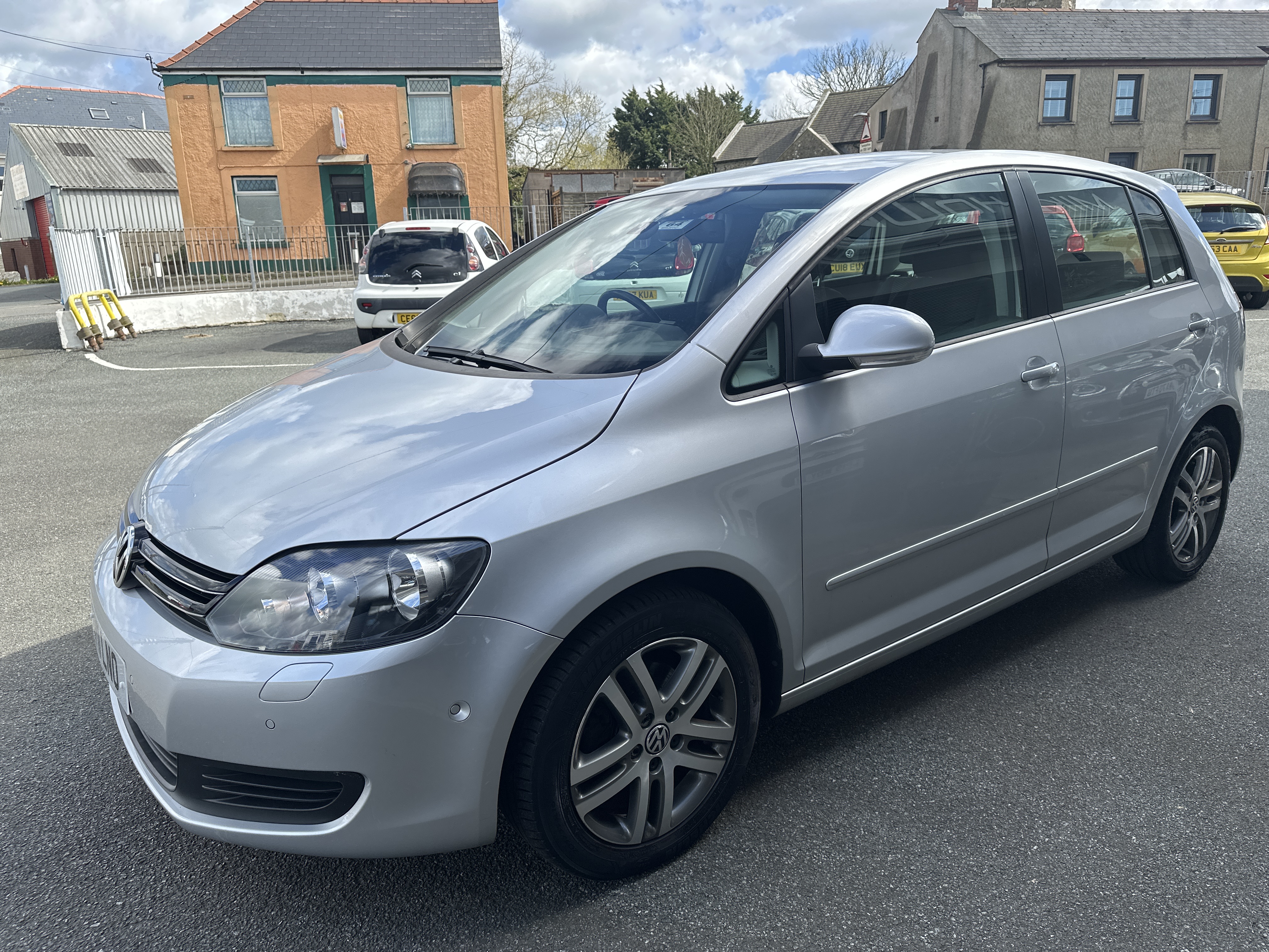 Volkswagen GOLF PLUS SE TDI for sale at Mike Howlin Motor Sales Pembrokeshire