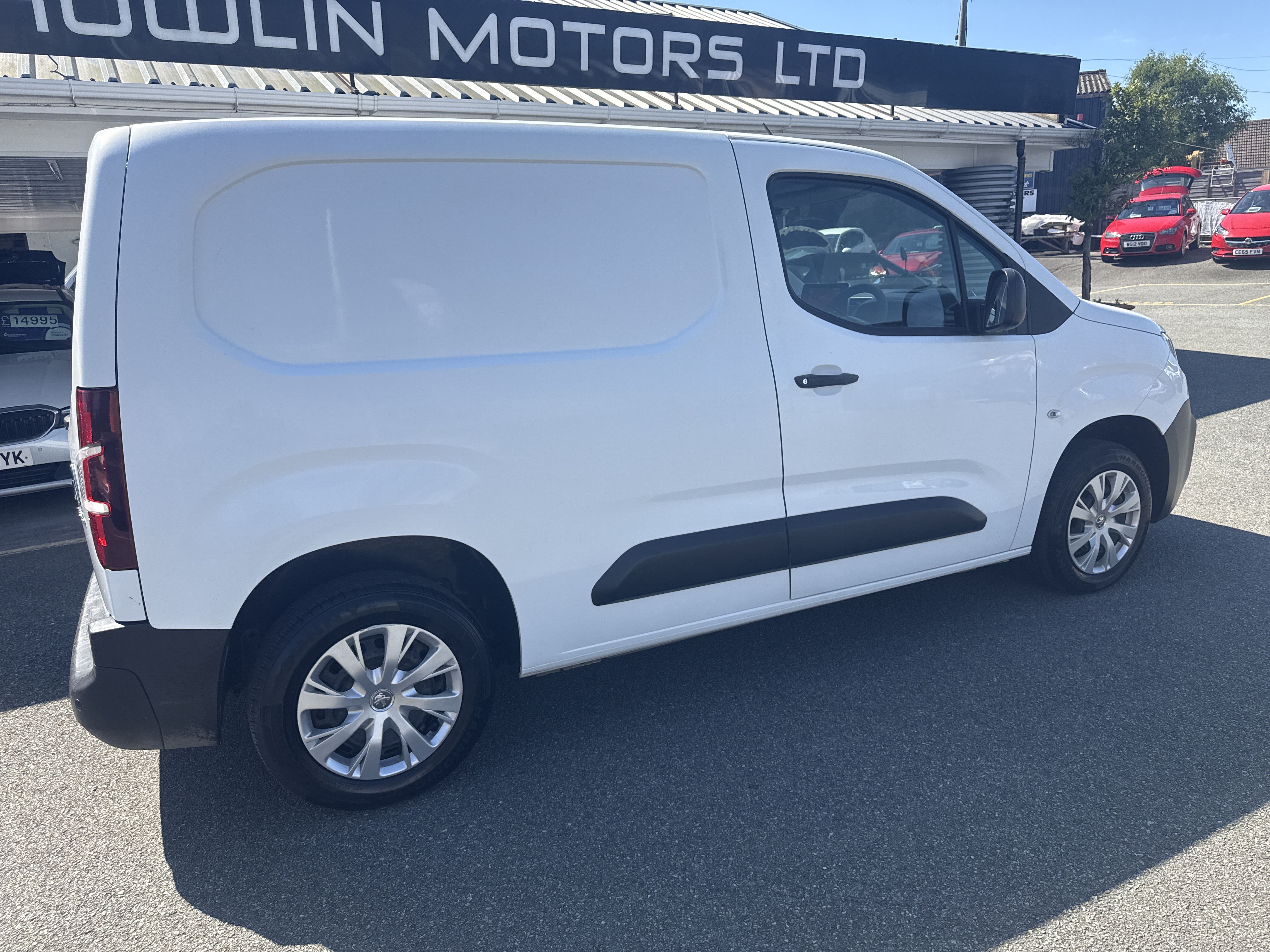 Citroen BERLINGO ENTERPRISE BLUE HDI for sale at Mike Howlin Motor Sales Pembrokeshire