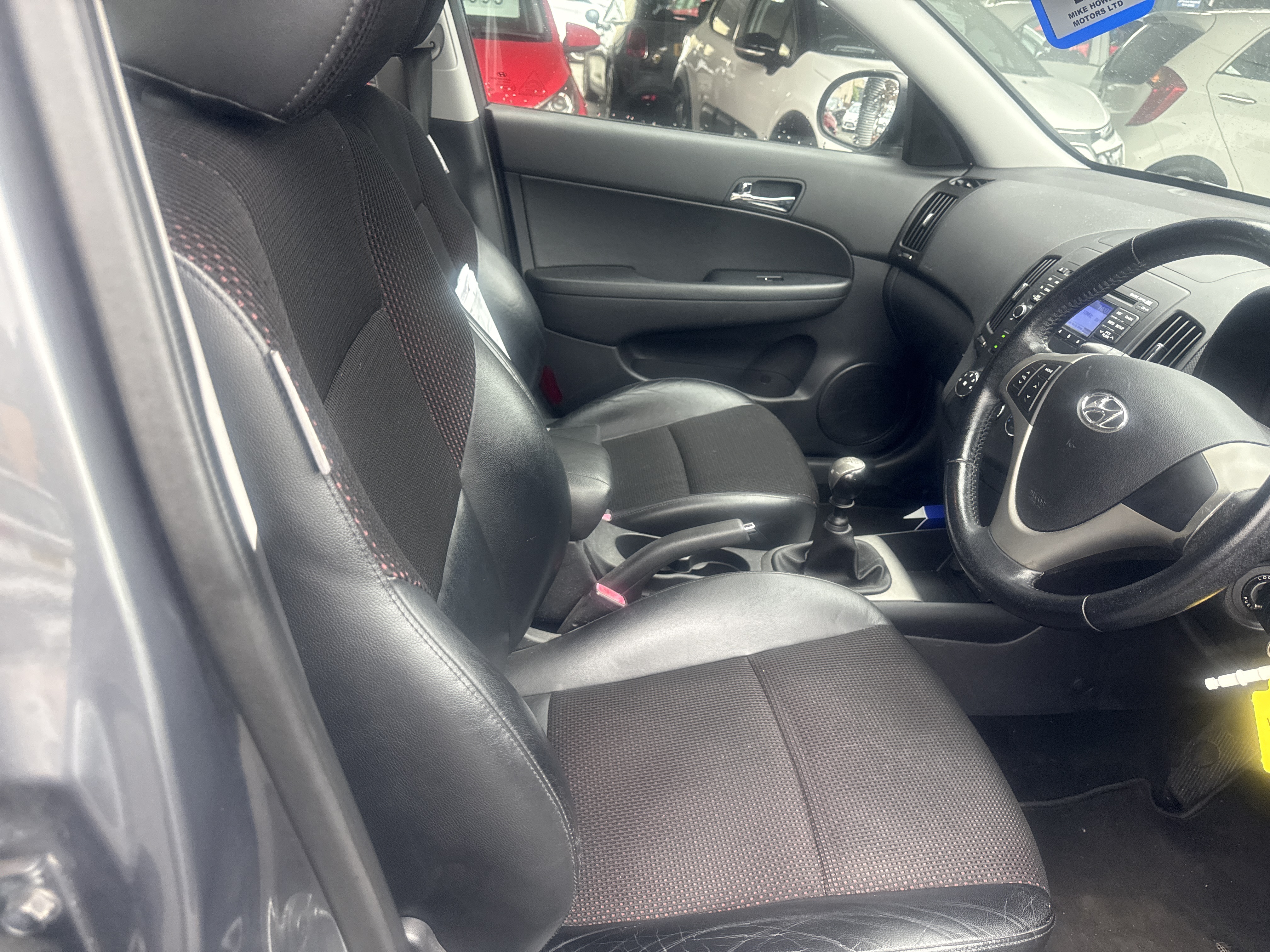 Hyundai I30 STYLE for sale at Mike Howlin Motor Sales Pembrokeshire