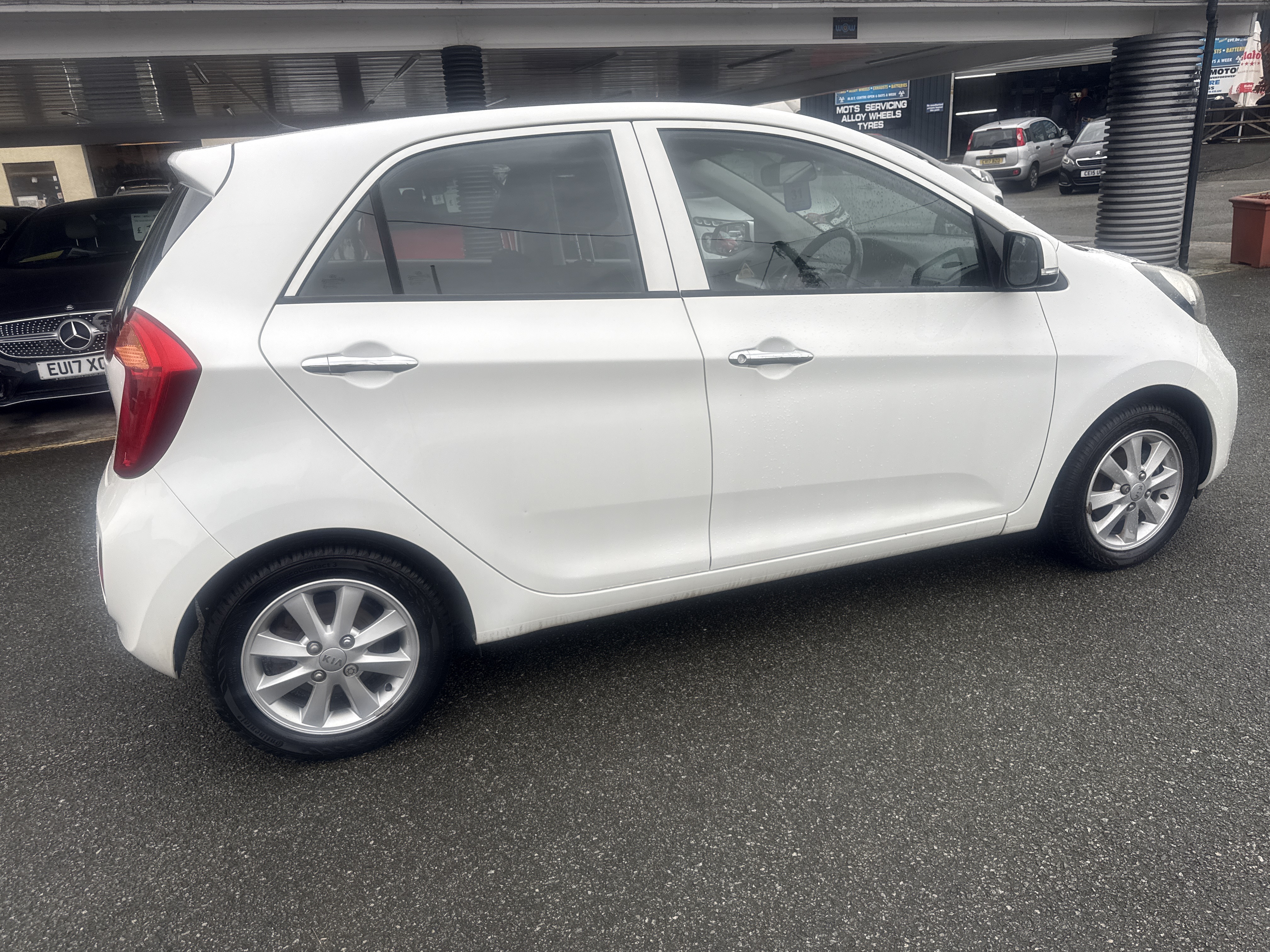 Kia PICANTO 2 for sale at Mike Howlin Motor Sales Pembrokeshire