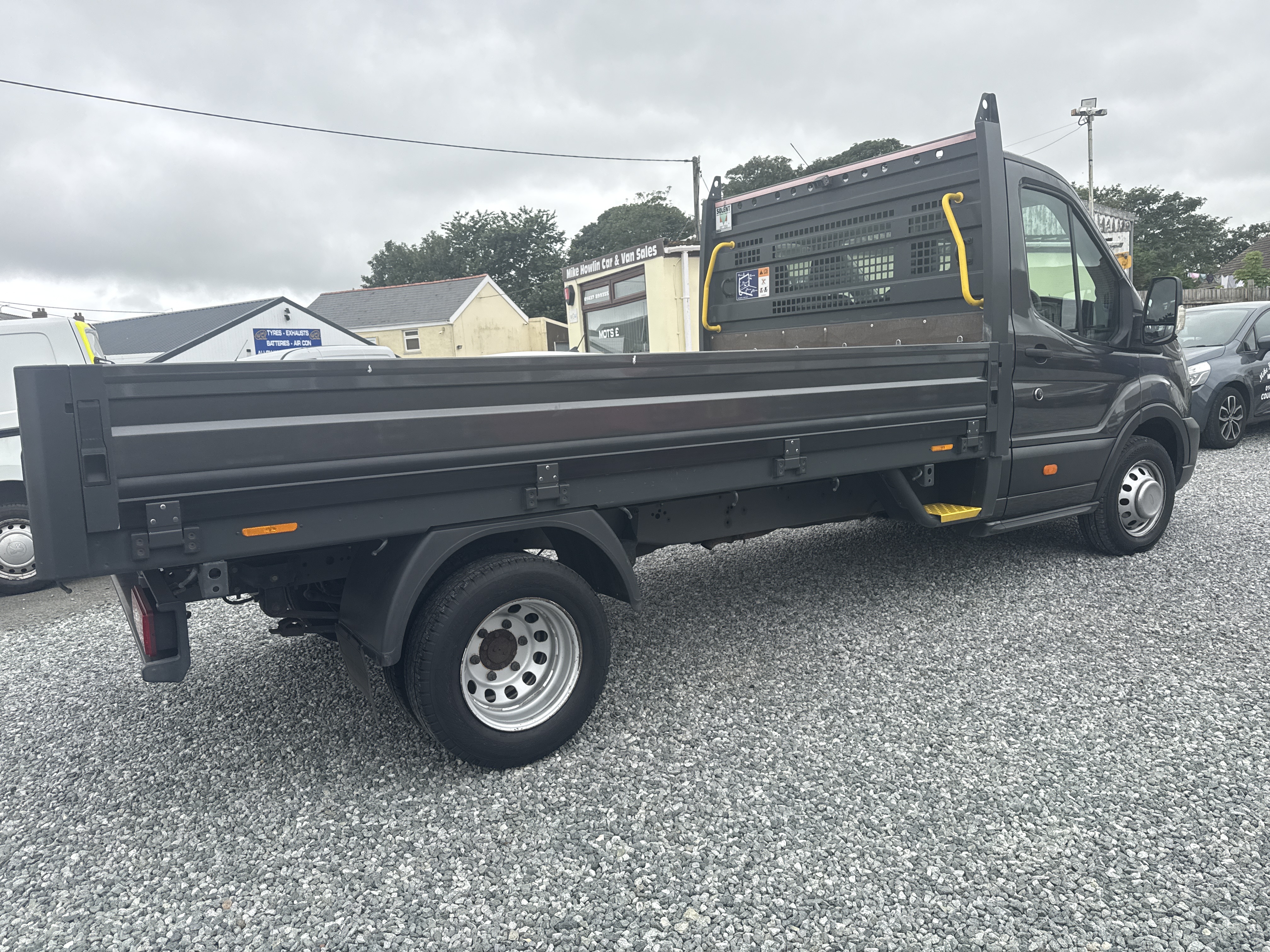 Ford TRANSIT 350 LEADER ECOBLUE for sale at Mike Howlin Motor Sales Pembrokeshire