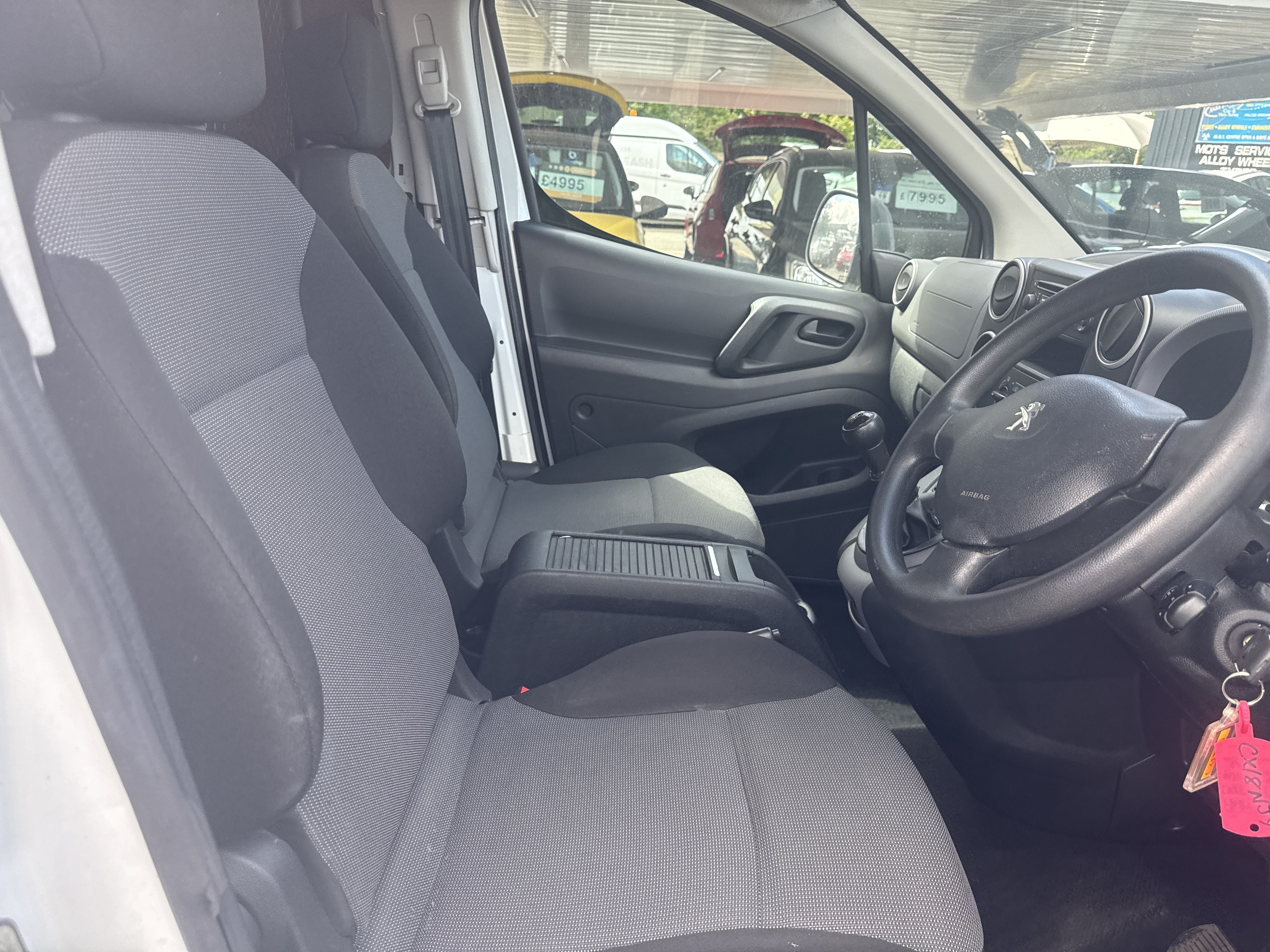 Peugeot PARTNER S L1 BLUE HDI for sale at Mike Howlin Motor Sales Pembrokeshire