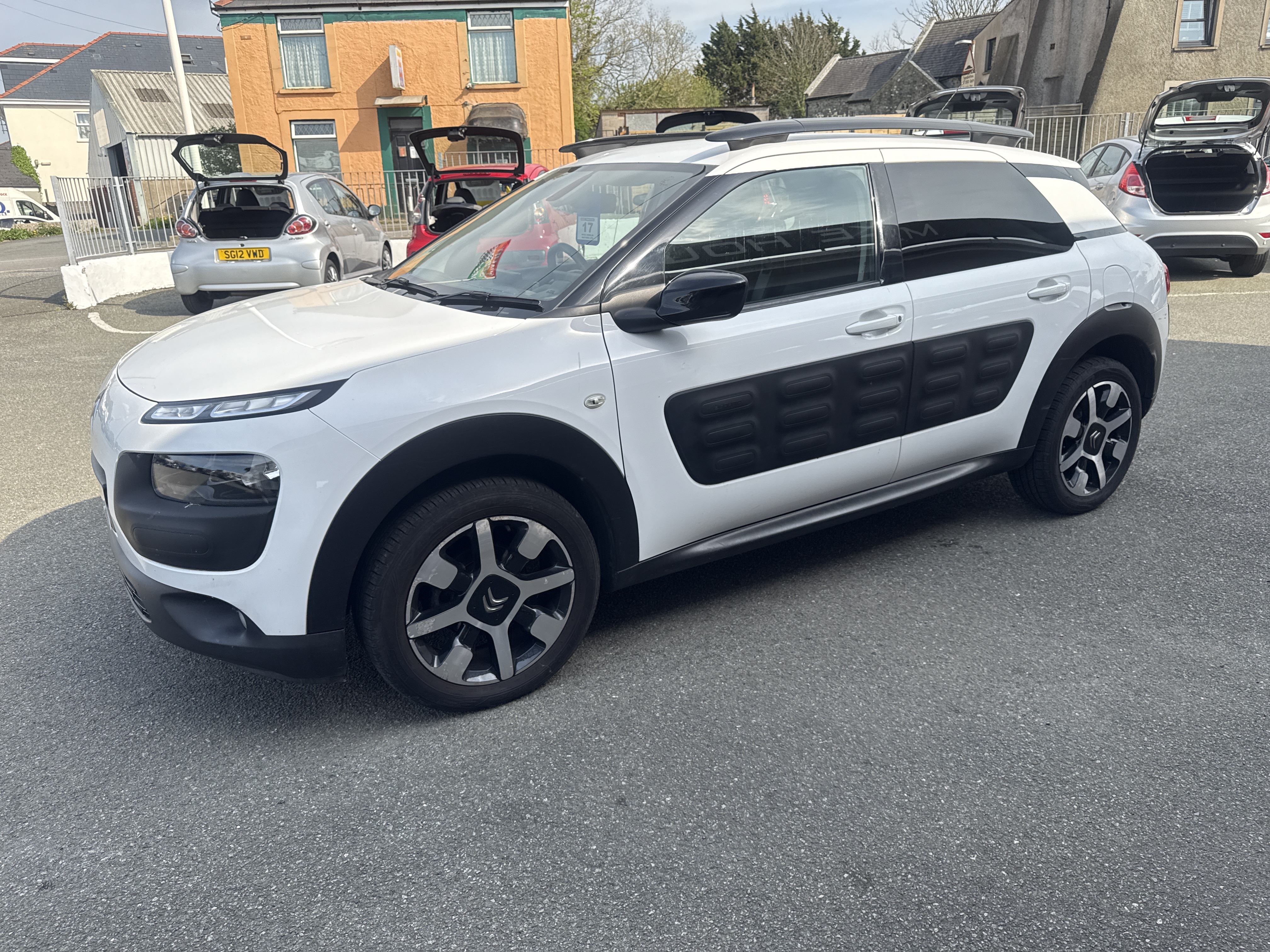 Citroen C4 CACTUS FLAIR PURETECH (PETROL)  for sale at Mike Howlin Motor Sales Pembrokeshire