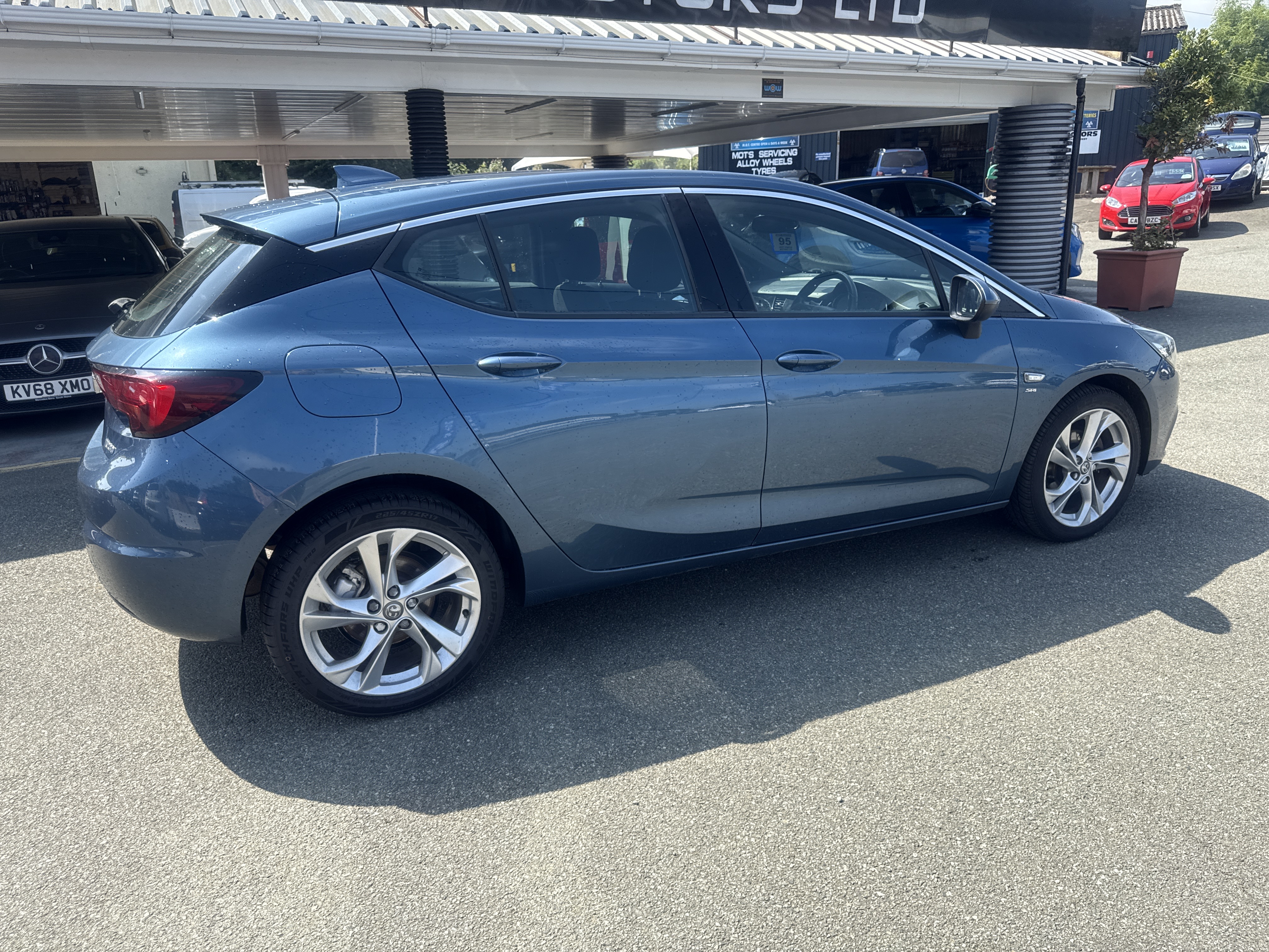 Vauxhall ASTRA SRI NAV TURBO for sale at Mike Howlin Motor Sales Pembrokeshire