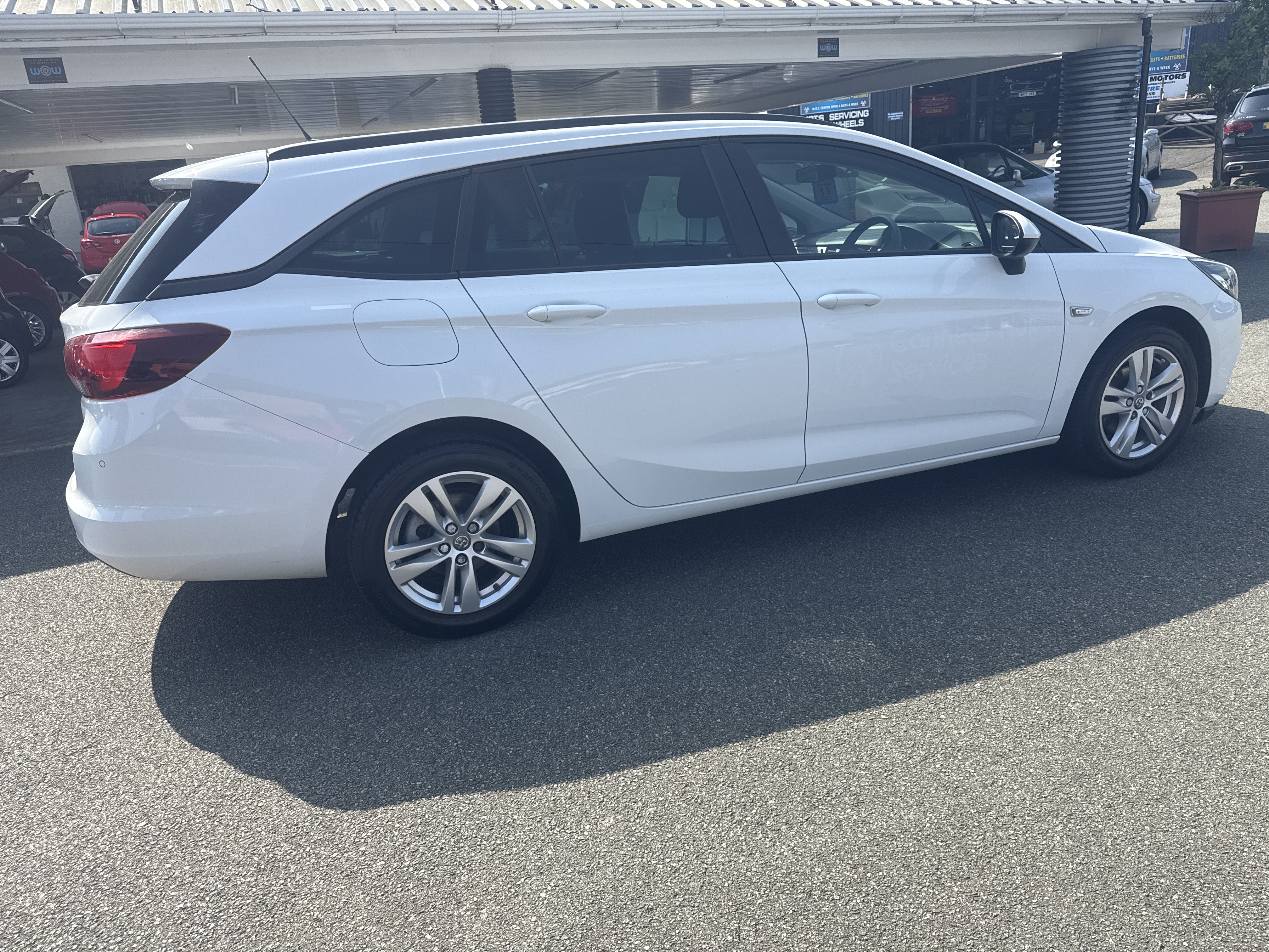 Vauxhall ASTRA CDTI 110 ECOTEC  for sale at Mike Howlin Motor Sales Pembrokeshire