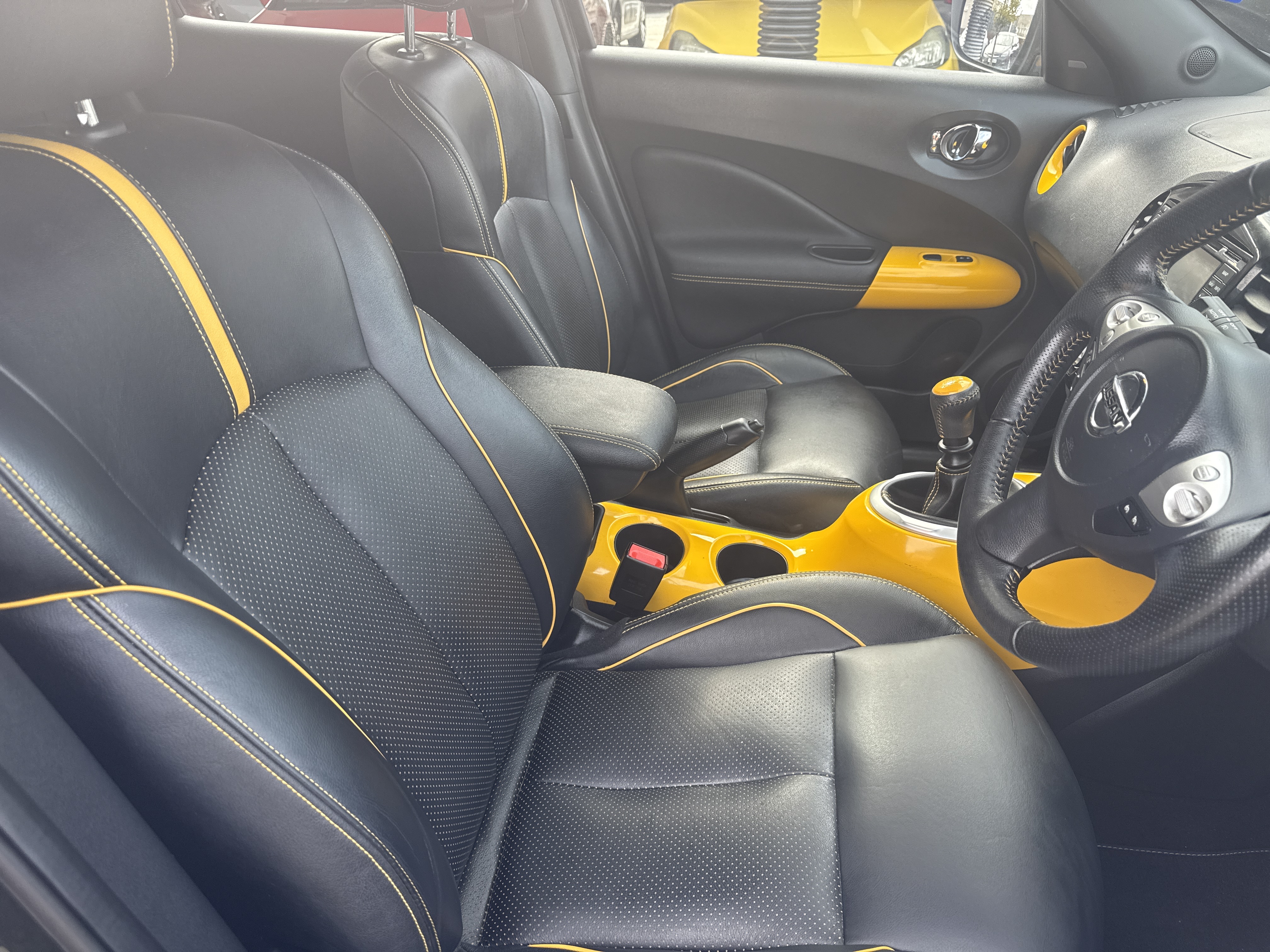 Nissan JUKE TEKNA DIGT for sale at Mike Howlin Motor Sales Pembrokeshire