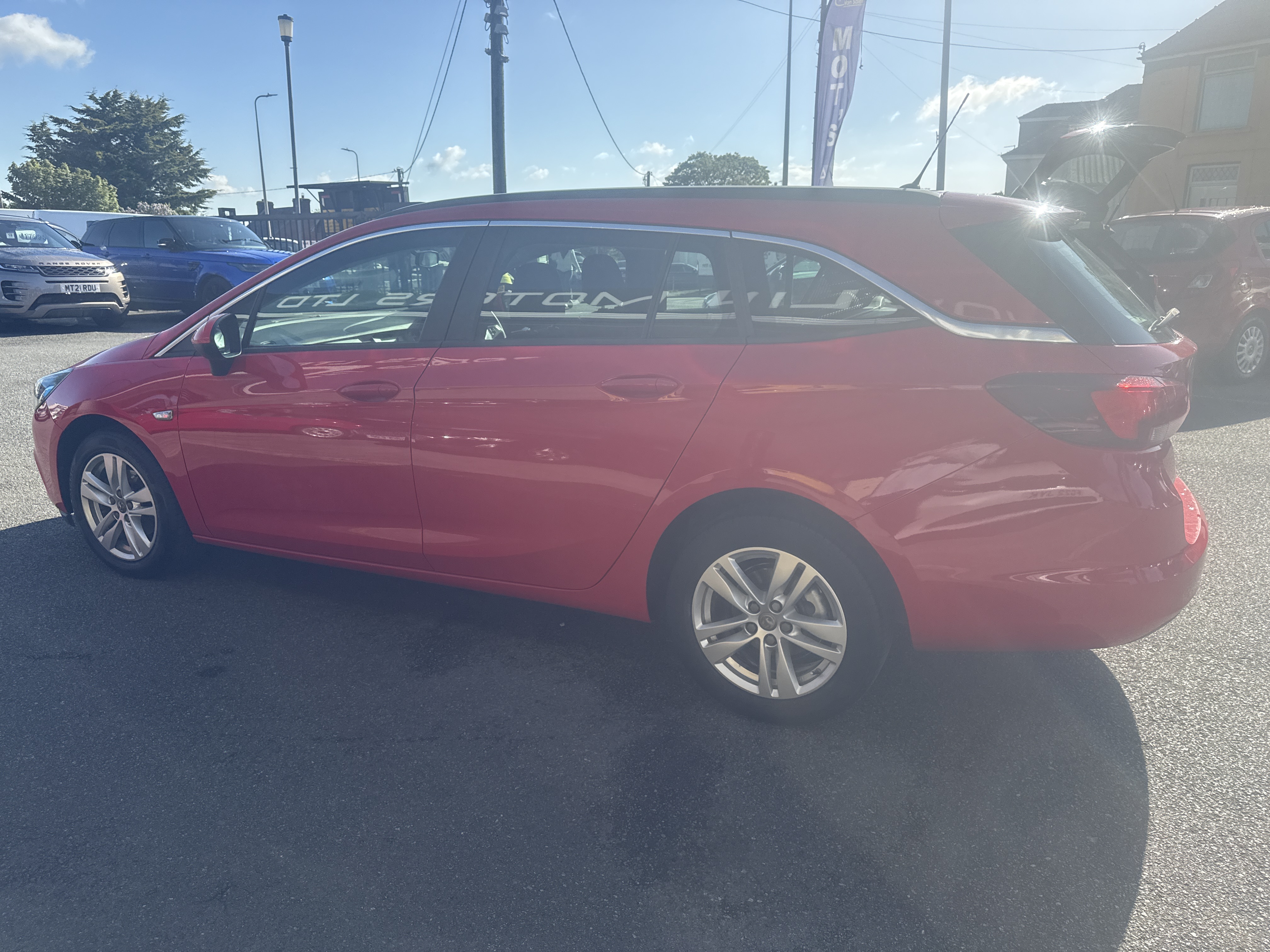 Vauxhall ASTRA DESIGN ECOTECH for sale at Mike Howlin Motor Sales Pembrokeshire