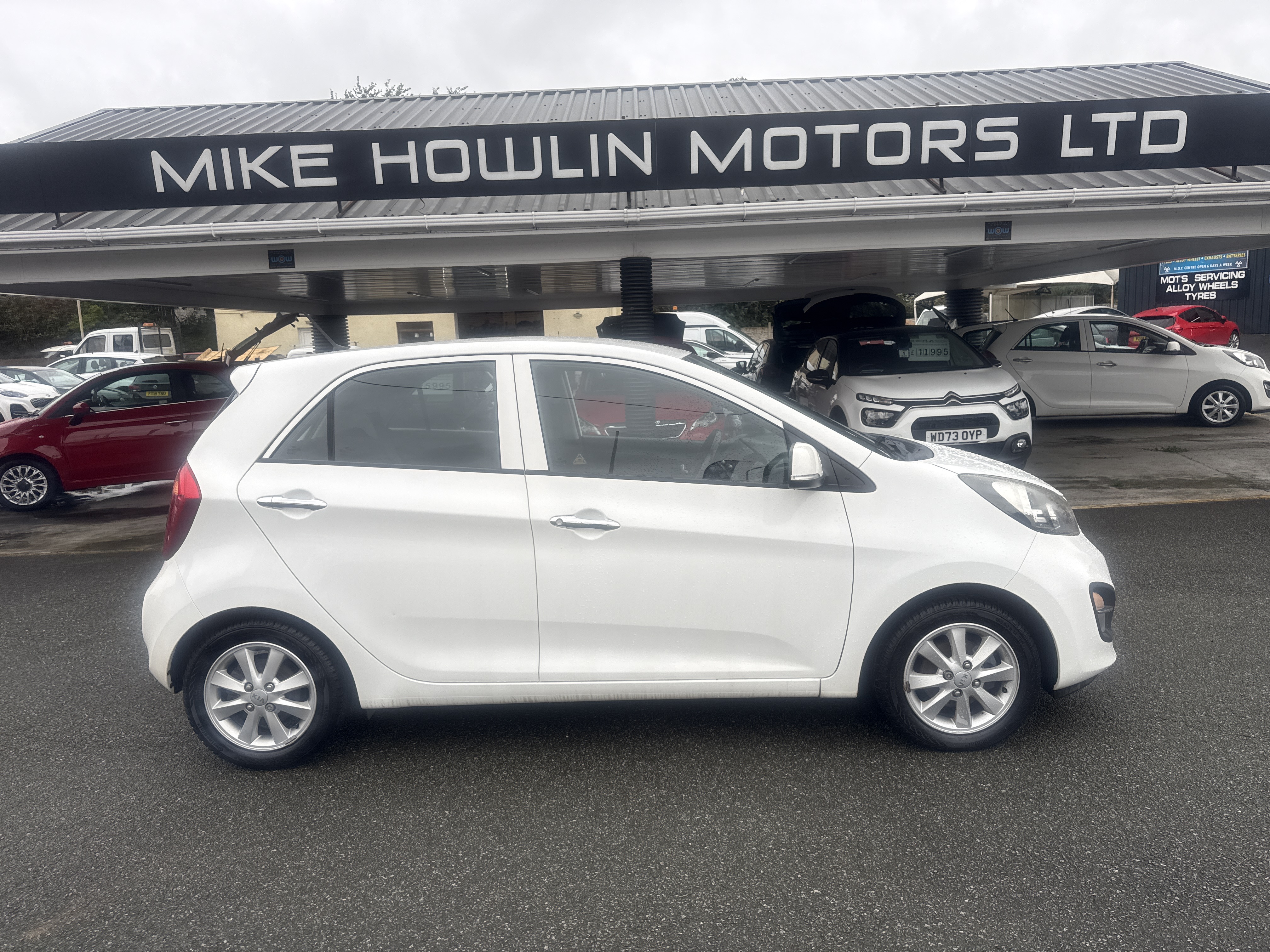 Kia PICANTO 2 for sale at Mike Howlin Motor Sales Pembrokeshire