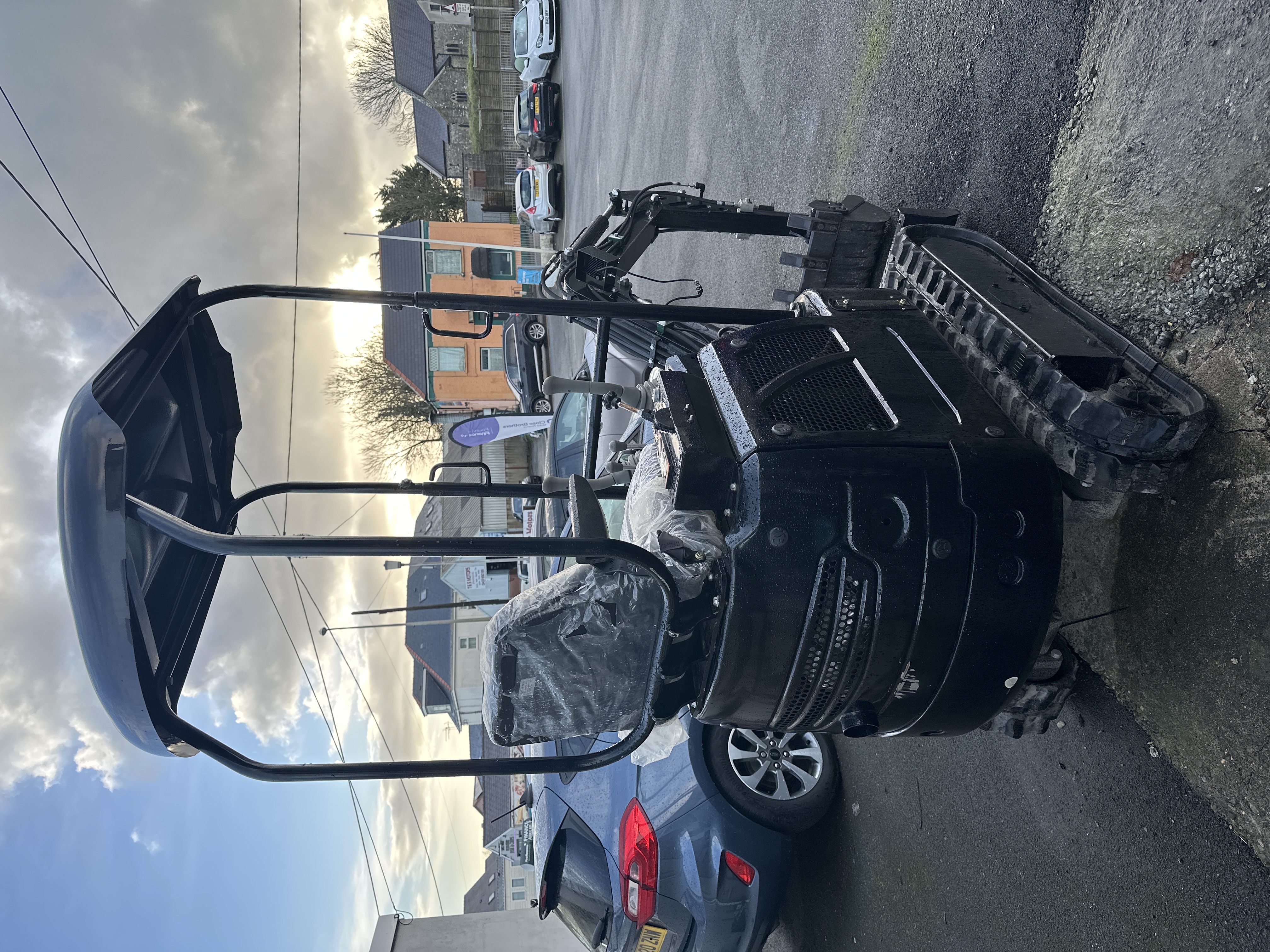  HARDLIFE XN12 MINI EXCAVATOR  for sale at Mike Howlin Motor Sales Pembrokeshire