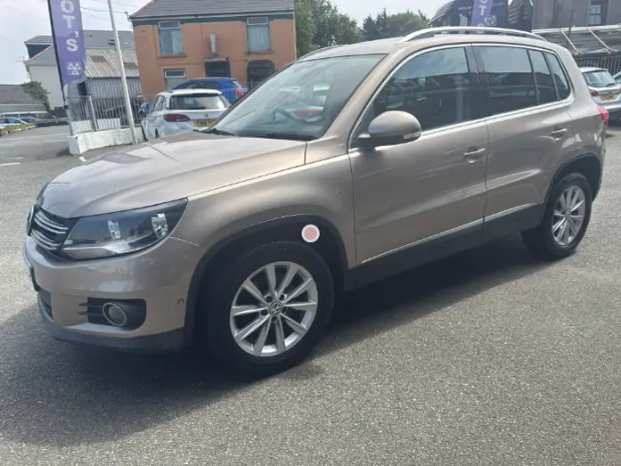 Volkswagen TIGUAN SE TDI 4MOTION for sale at Mike Howlin Motor Sales Pembrokeshire