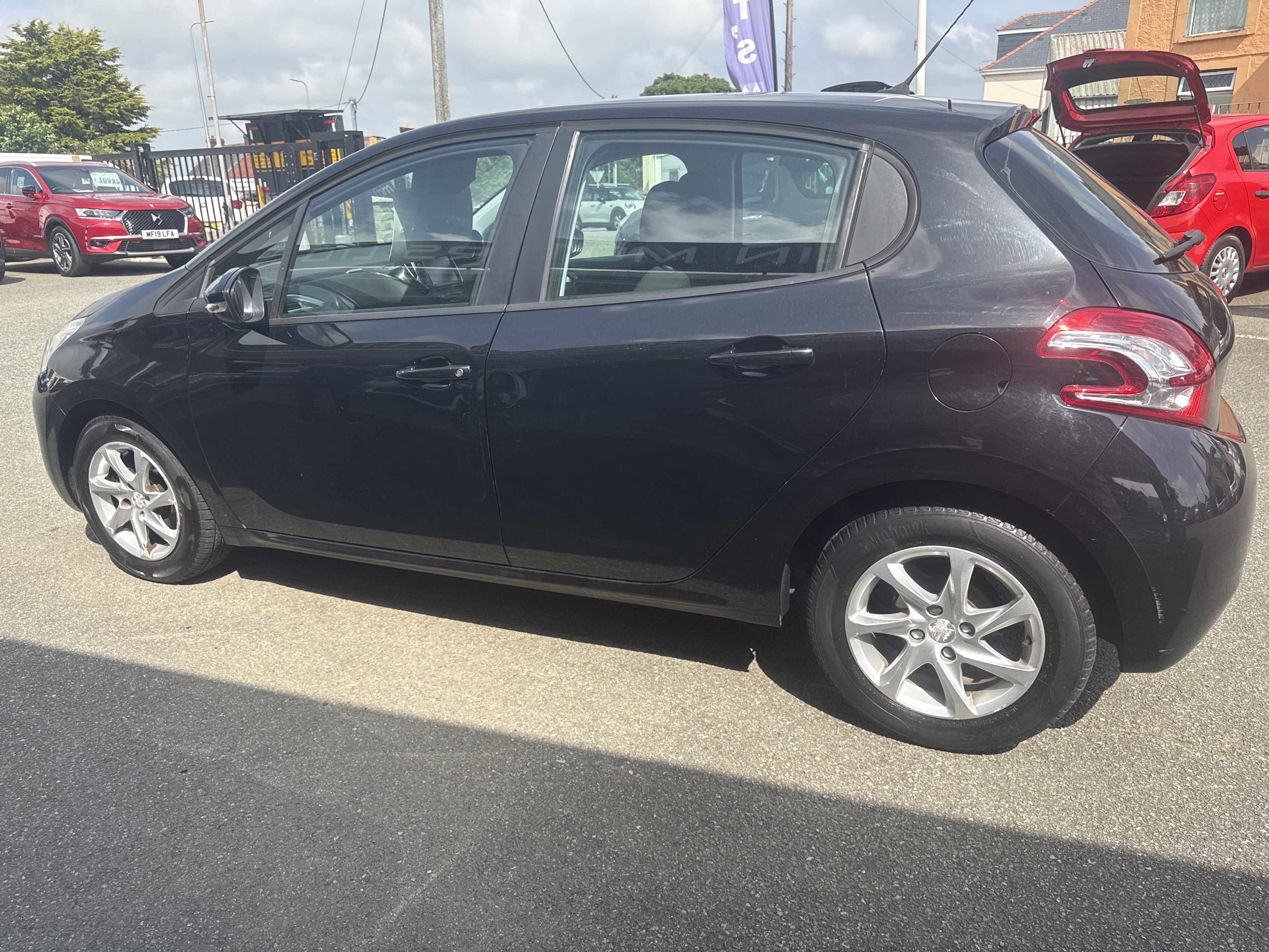 Peugeot 208 VTI ACTIVE  for sale at Mike Howlin Motor Sales Pembrokeshire
