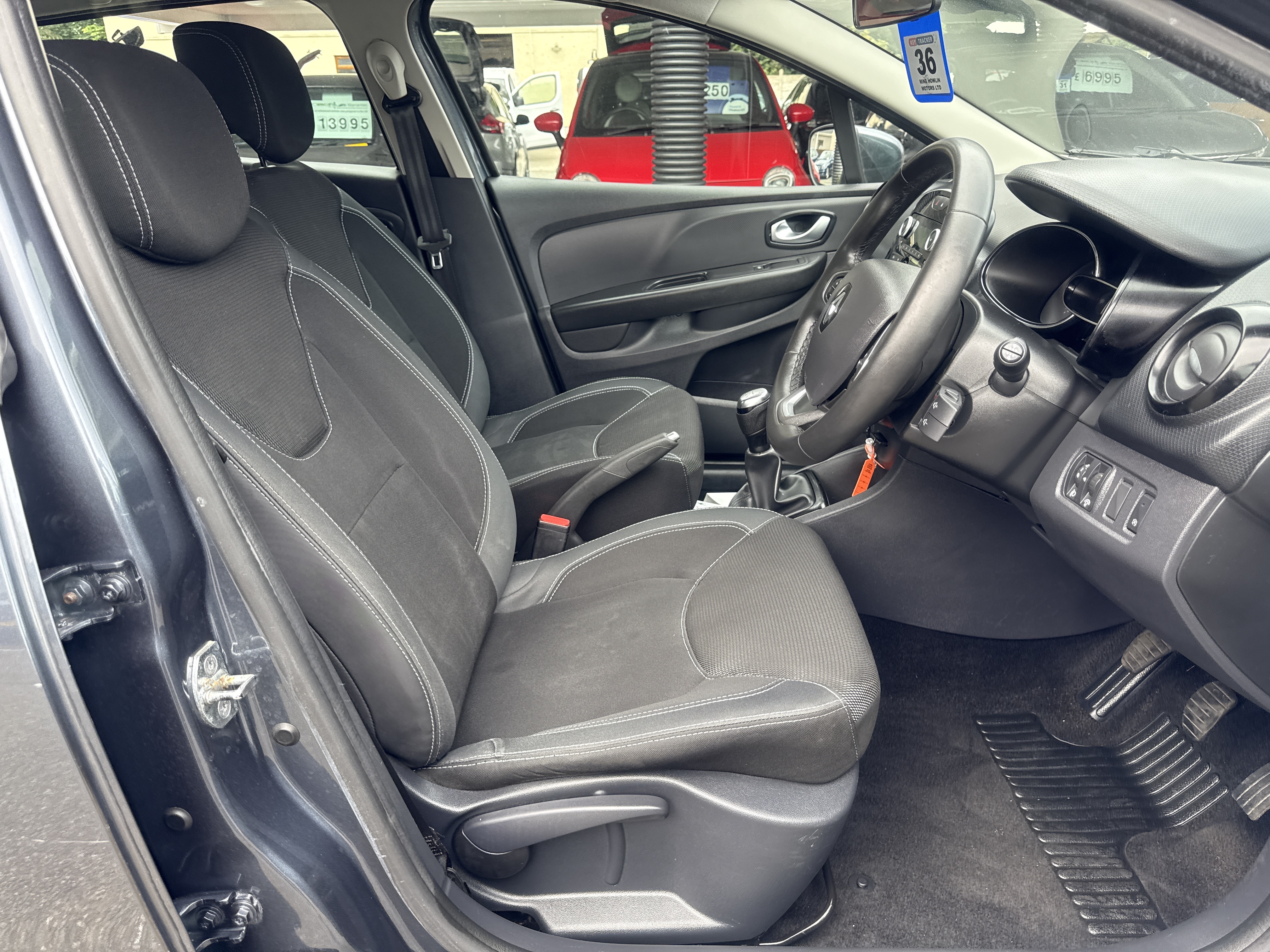 Renault CLIO for sale at Mike Howlin Motor Sales Pembrokeshire