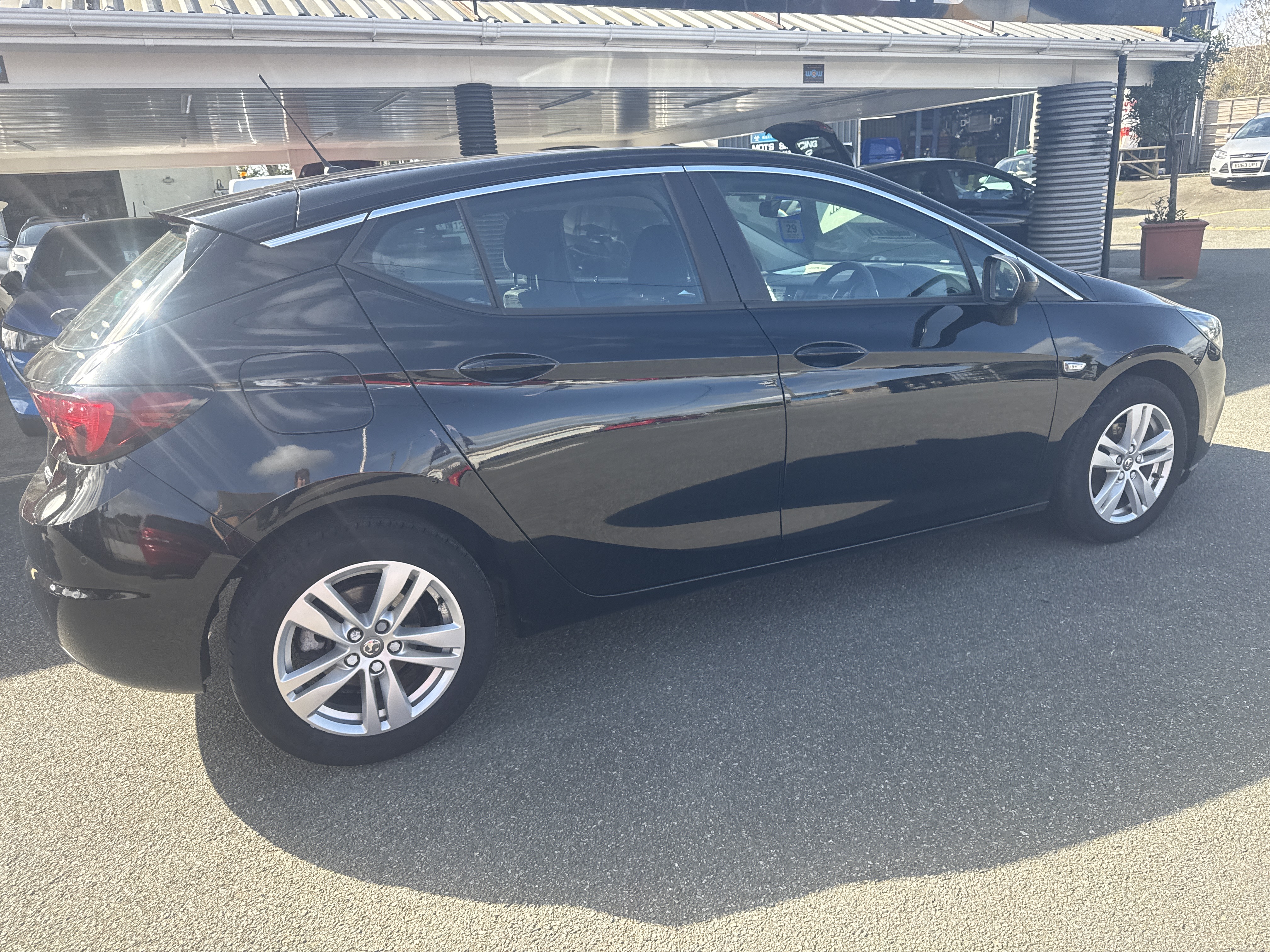 Vauxhall ASTRA DESIGN CDTI ECOFLEX  for sale at Mike Howlin Motor Sales Pembrokeshire