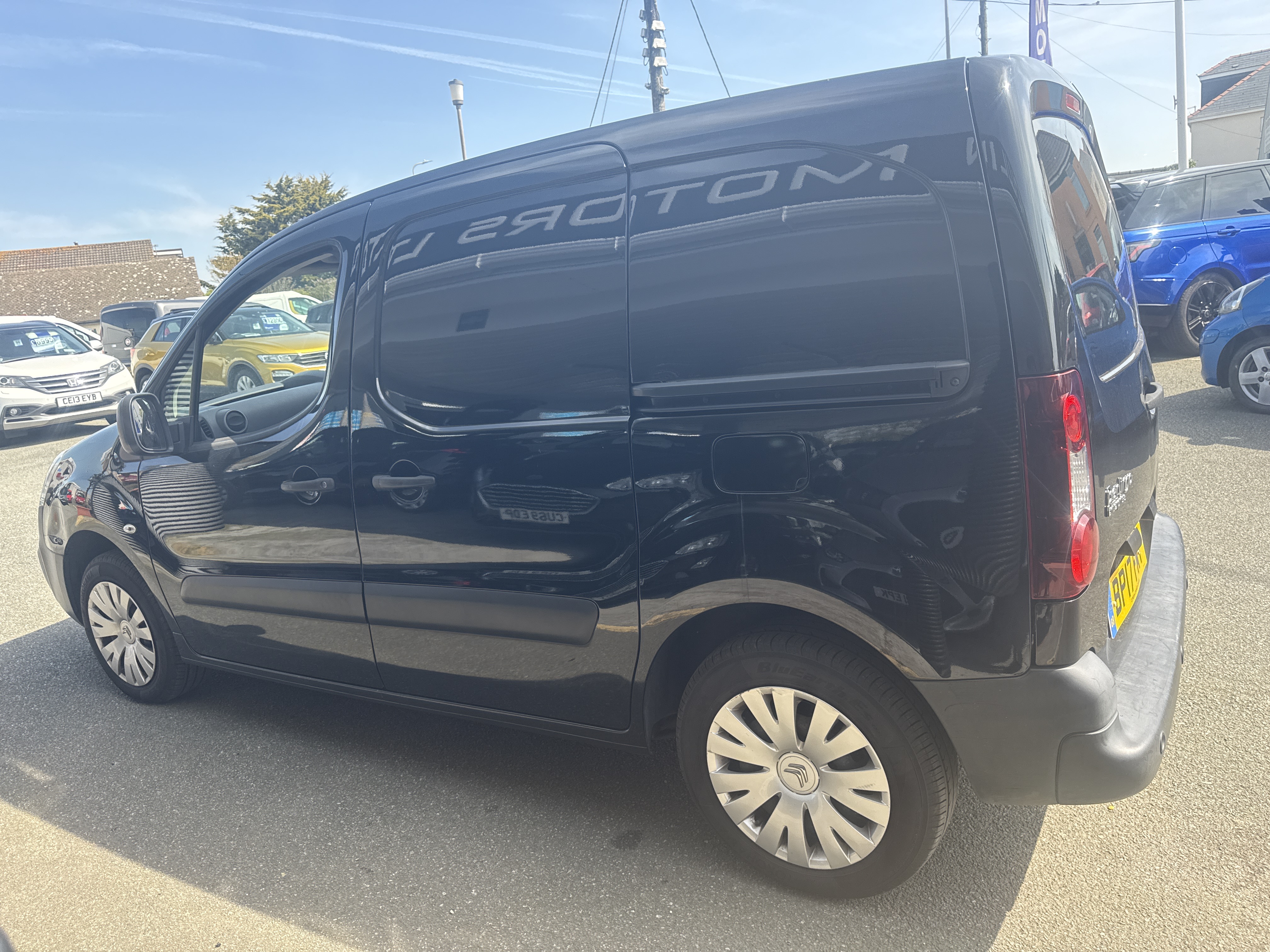 Citroen BERLINGO 75 L1 BLUE HDI ENTERPRISE  for sale at Mike Howlin Motor Sales Pembrokeshire