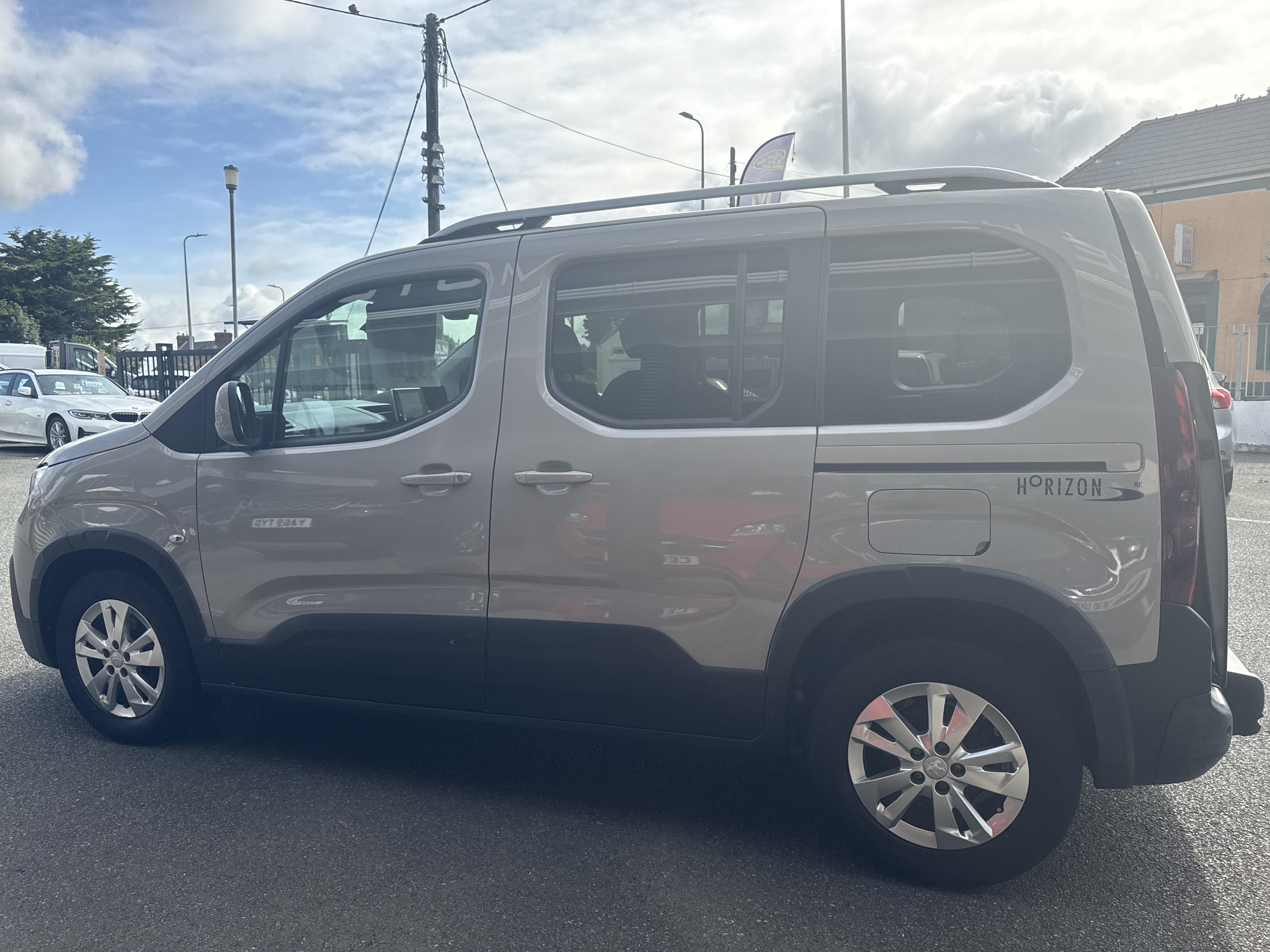 Peugeot RIFTER BLUE HDI ALLURE 100 for sale at Mike Howlin Motor Sales Pembrokeshire