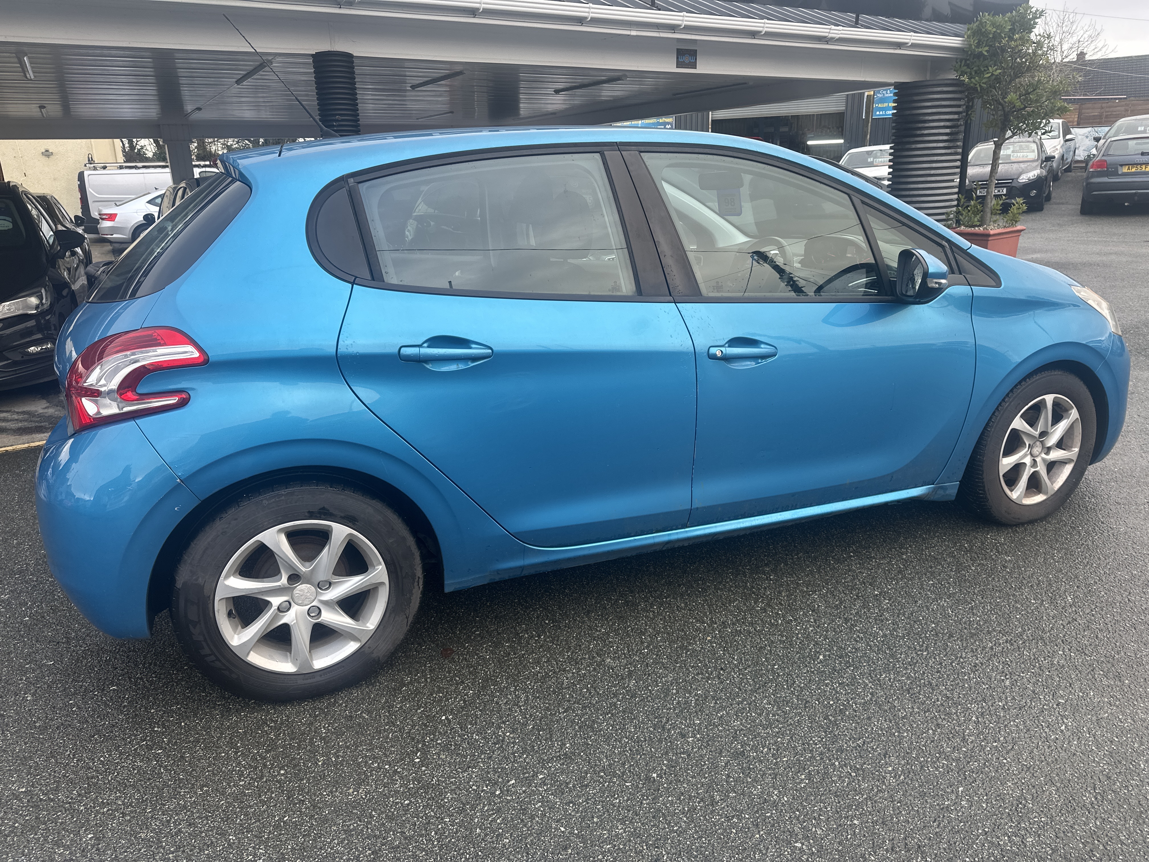 Peugeot 208 ACTIVE HDI  for sale at Mike Howlin Motor Sales Pembrokeshire
