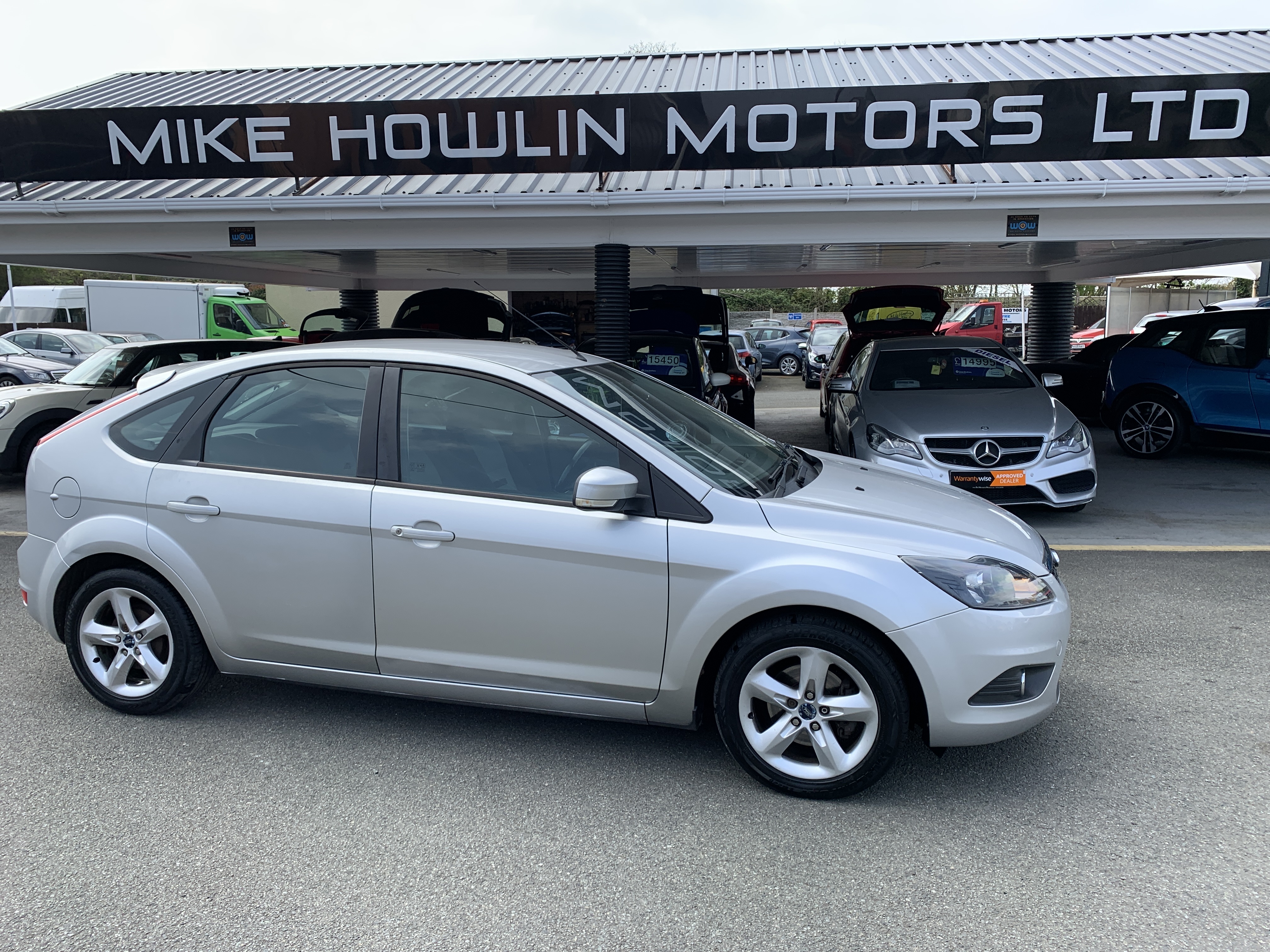 Ford FOCUS ZETEC 100 for sale at Mike Howlin Motor Sales Pembrokeshire
