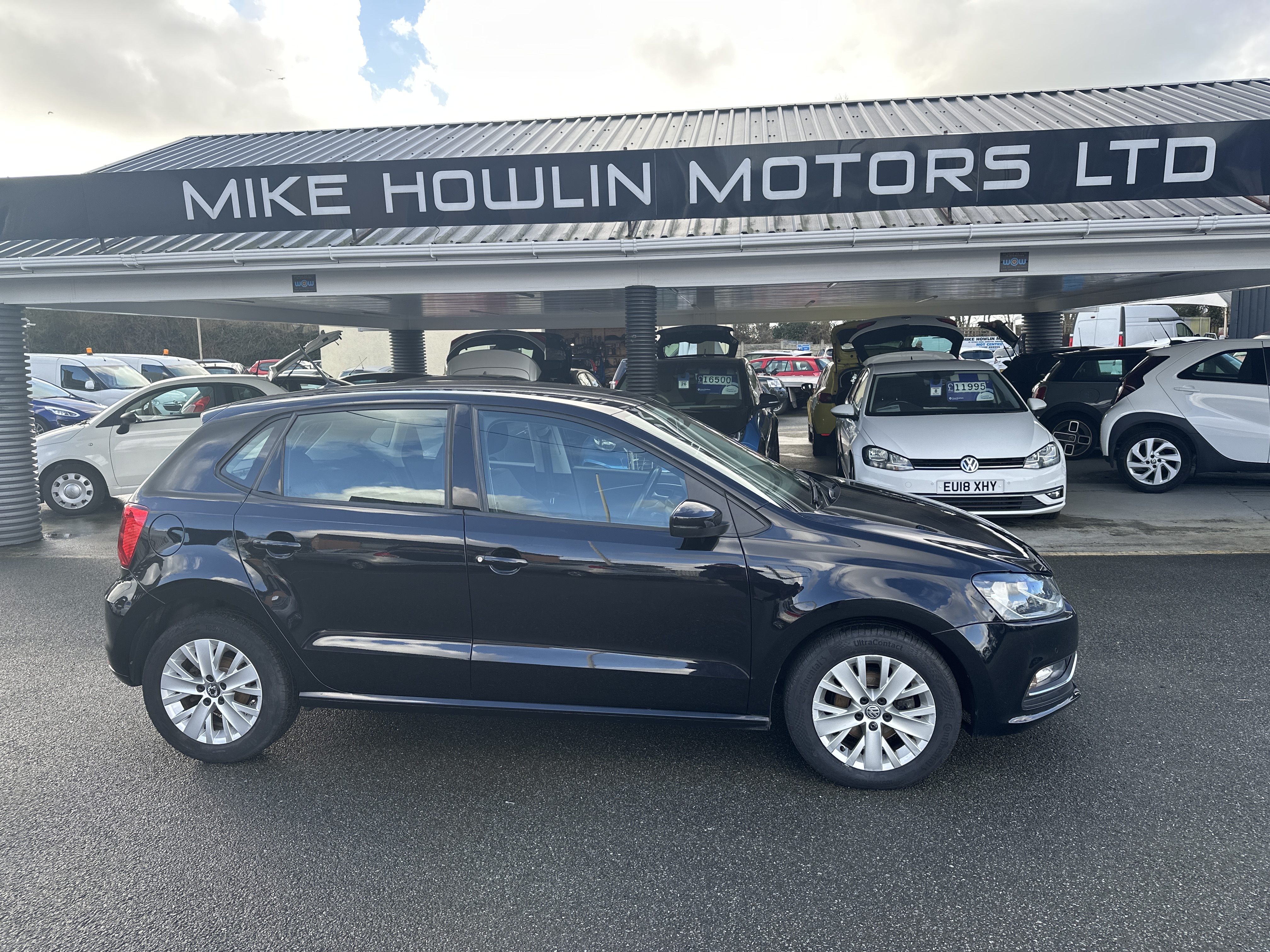 Volkswagen POLO SE TSI for sale at Mike Howlin Motor Sales Pembrokeshire