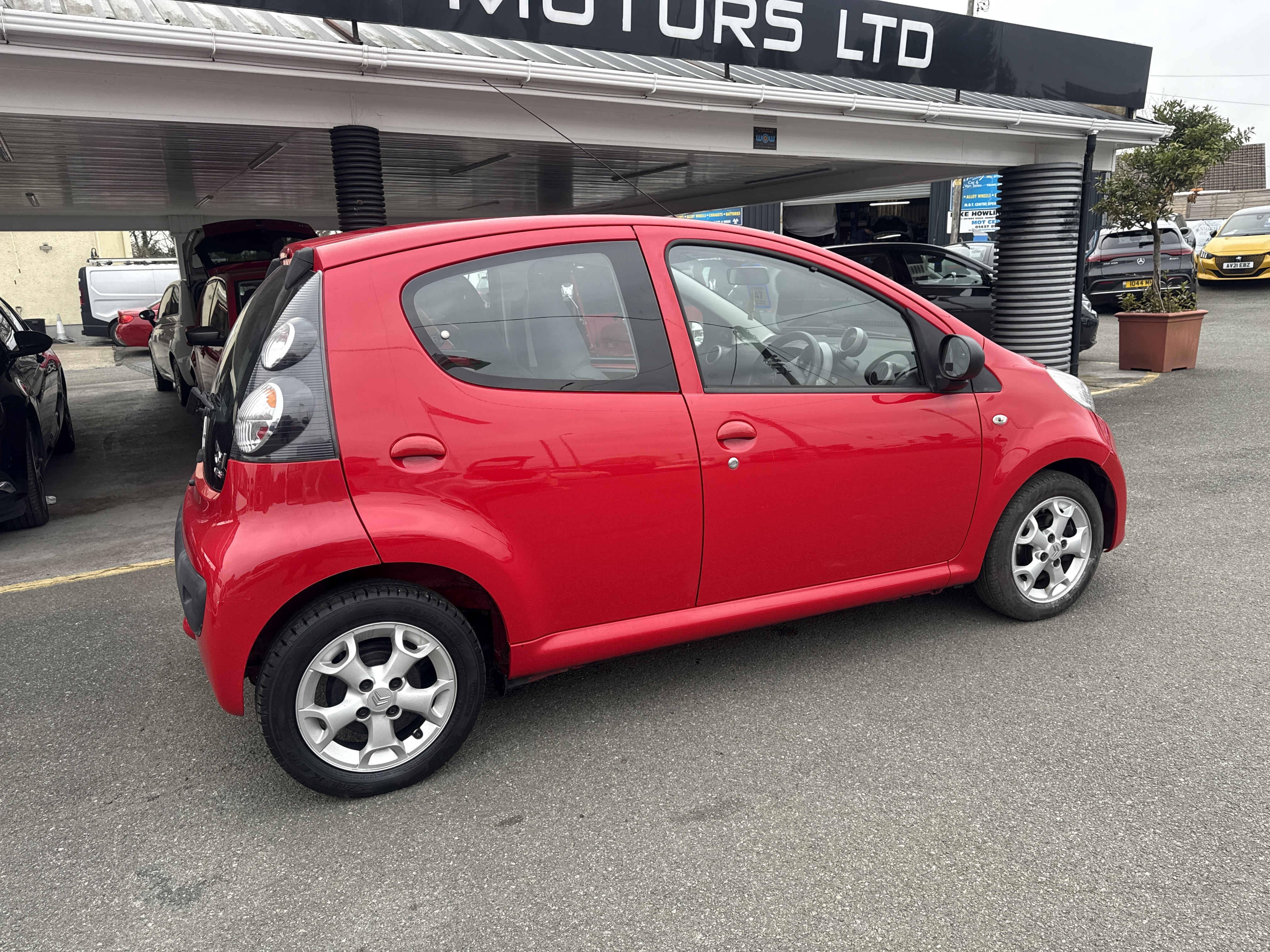 Citroen C1 VTR+  for sale at Mike Howlin Motor Sales Pembrokeshire