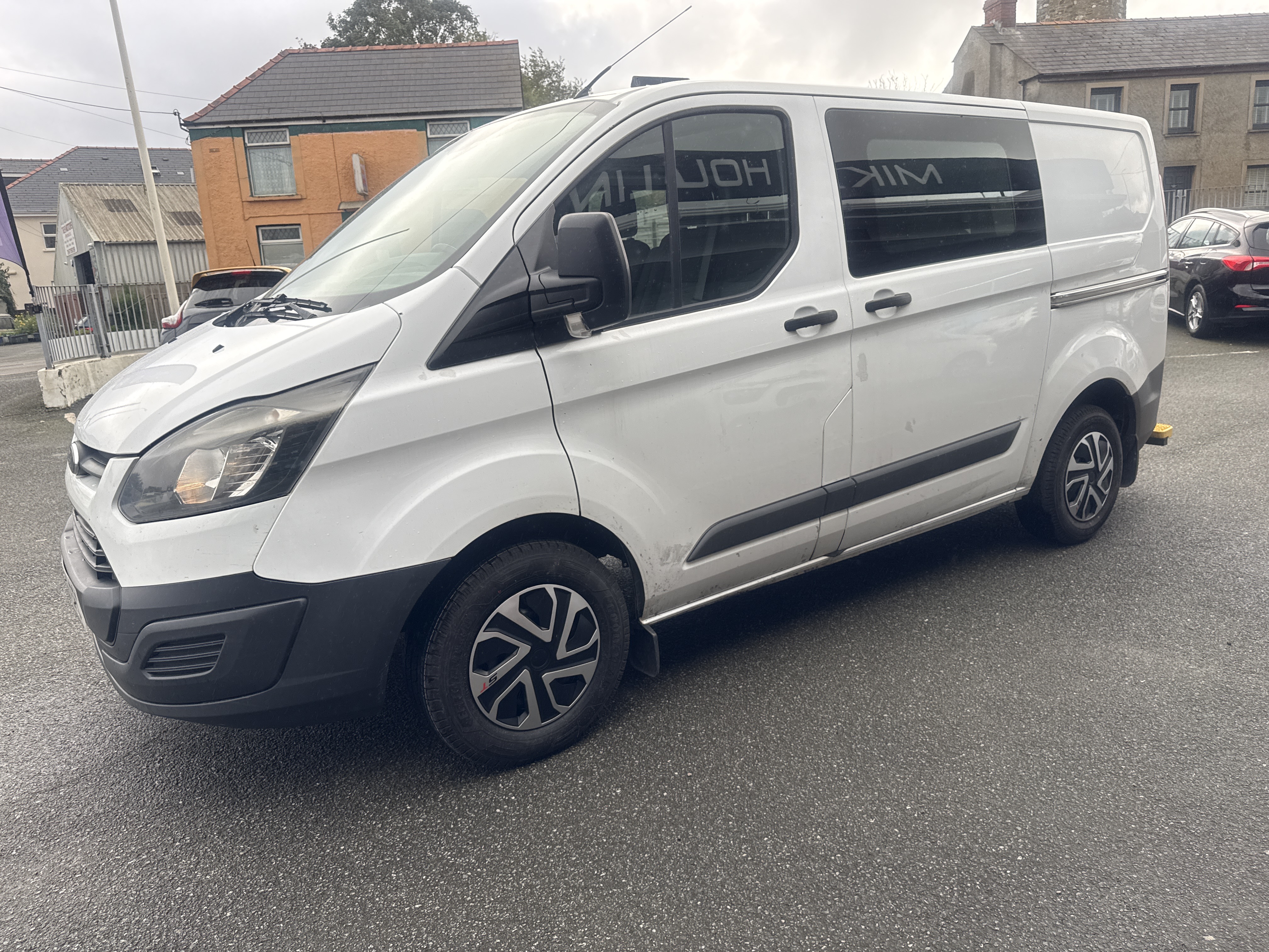Ford TRANSIT CUSTOM 310 TDCI CREW CAB  for sale at Mike Howlin Motor Sales Pembrokeshire