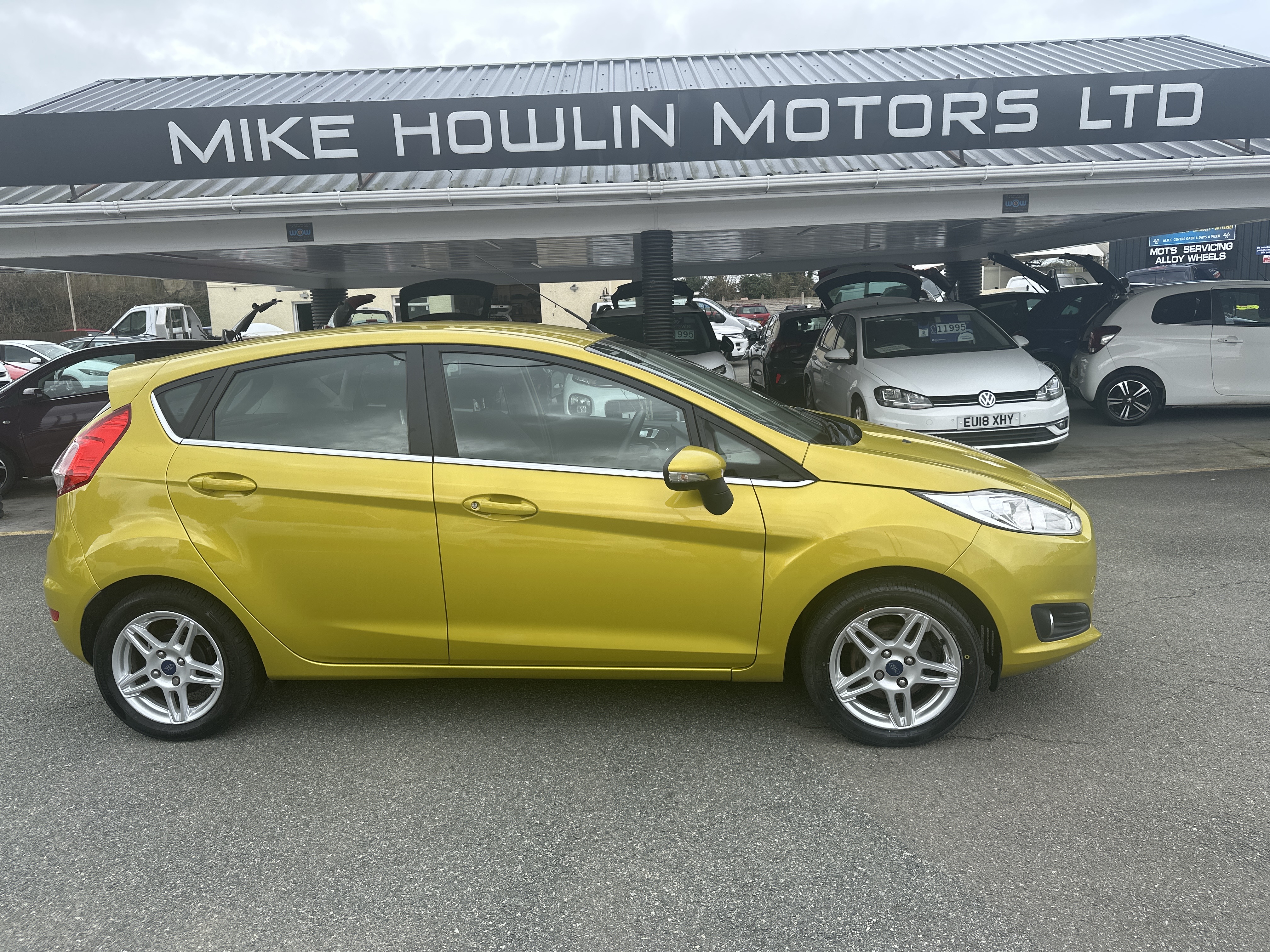 Ford FIESTA ZETEC  for sale at Mike Howlin Motor Sales Pembrokeshire